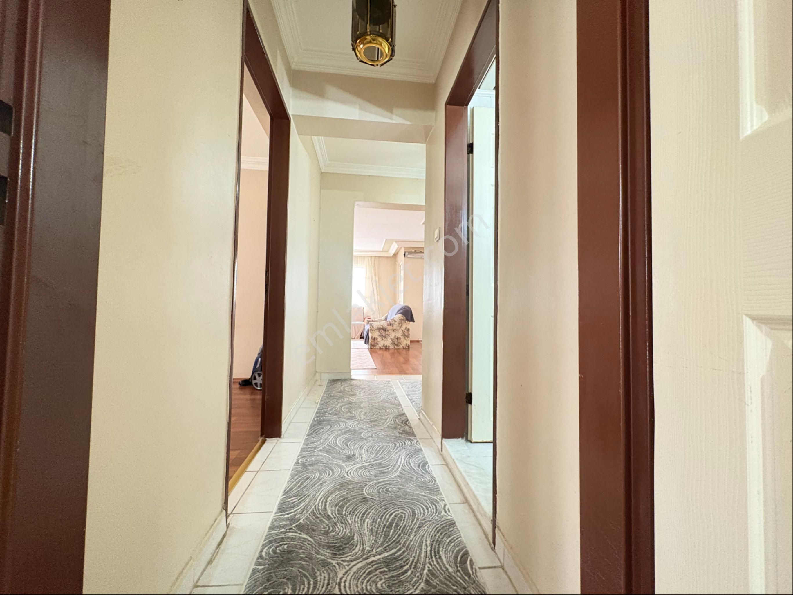 Egekentte Ara Kat E.banyolu Asansörlü Satılık 2+1 - Görsel 31