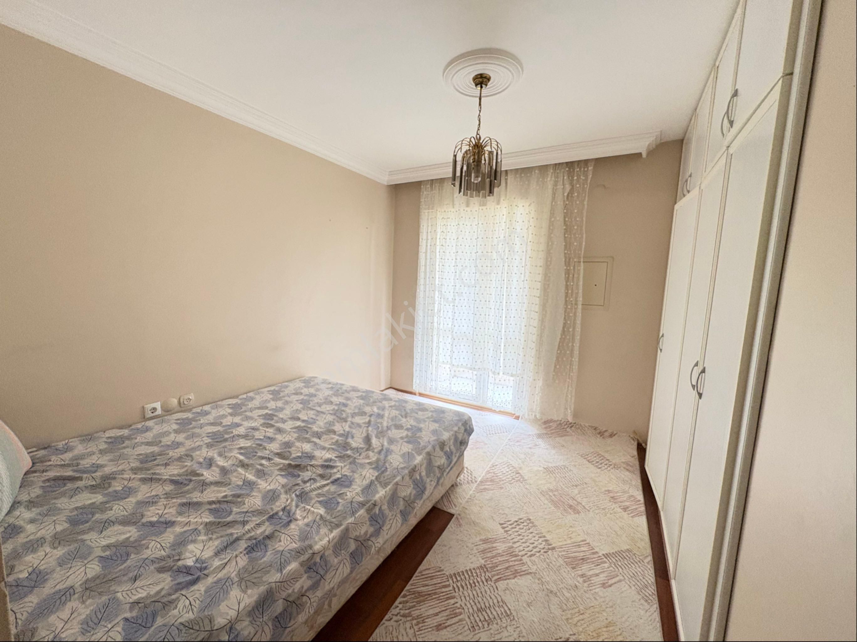 Egekentte Ara Kat E.banyolu Asansörlü Satılık 2+1 - Görsel 25