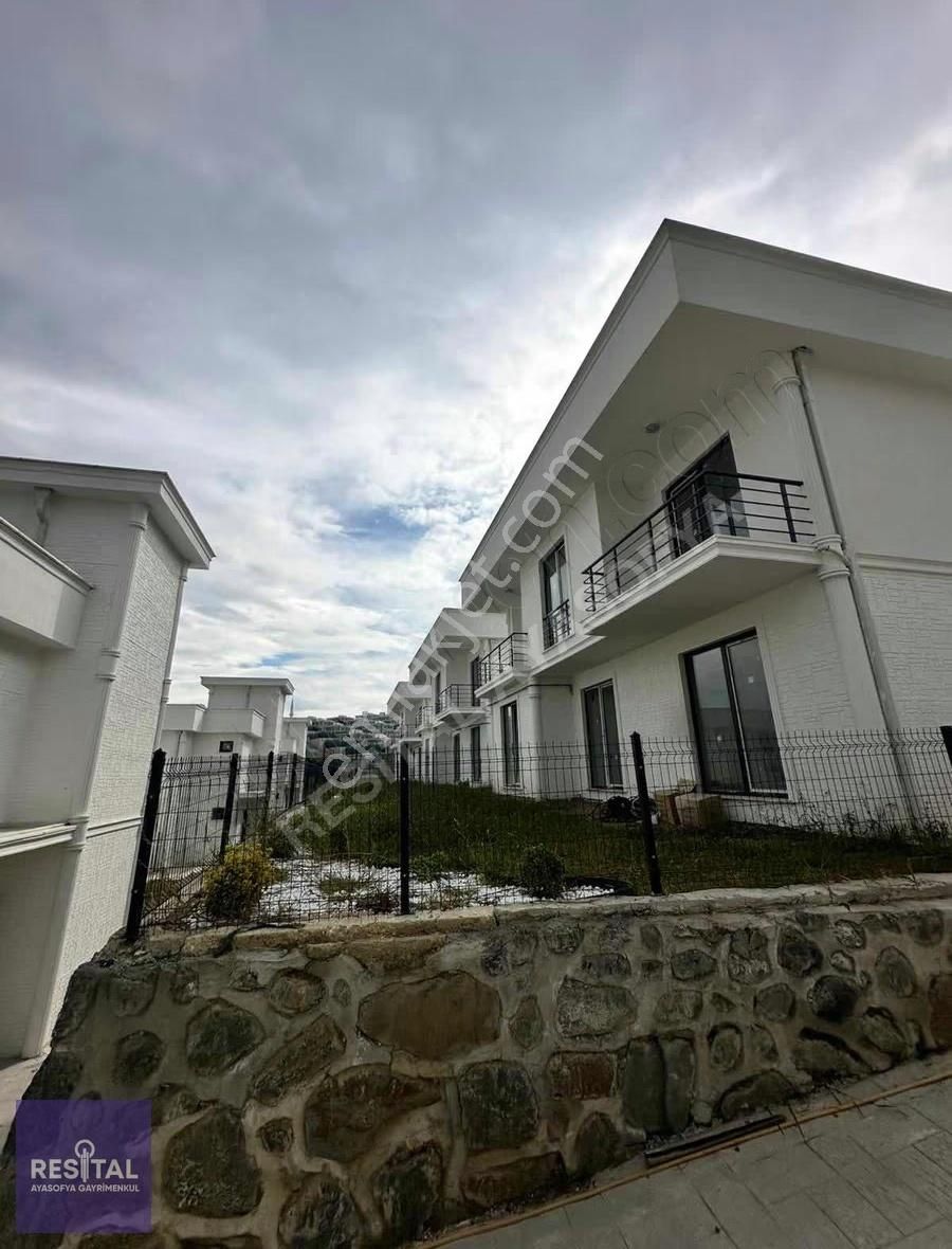 Sapanca Ünlüce 4+1 Satılık Villa - Görsel 18