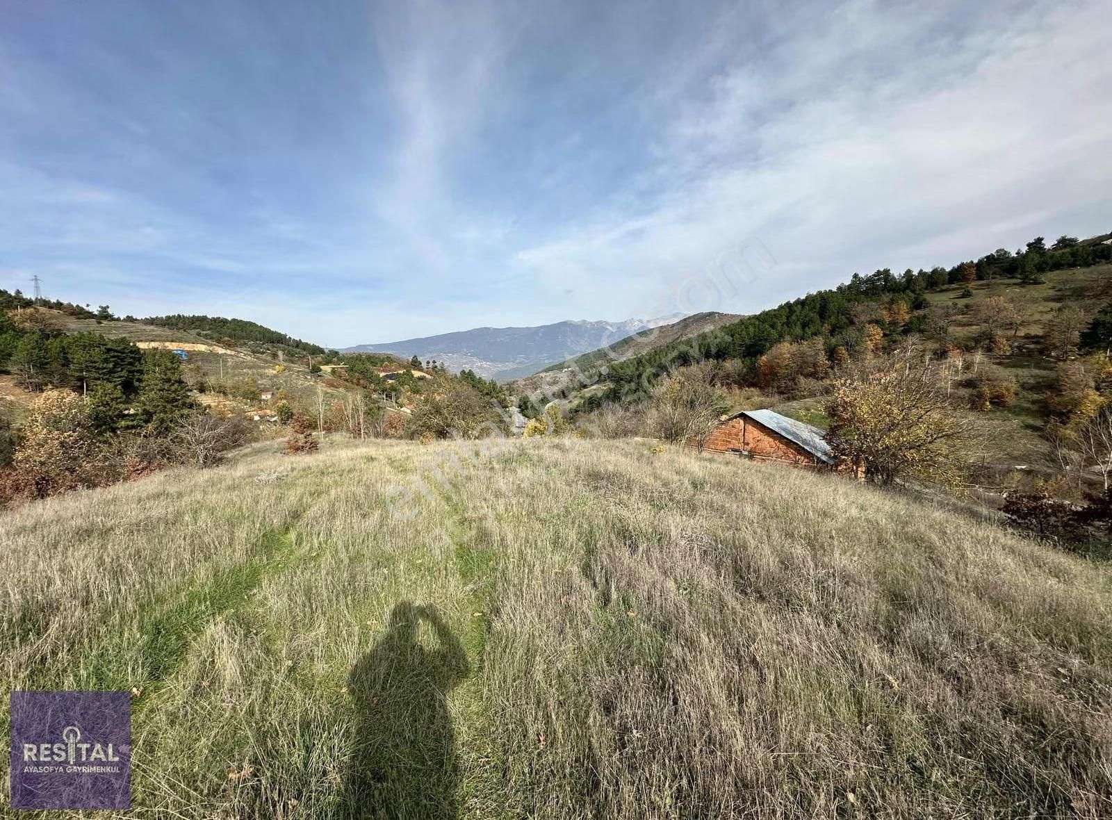 Orhaneli Göynükbelende Satılık Ana Asfalta Cephe Manzaralı Bahçe - Görsel 2