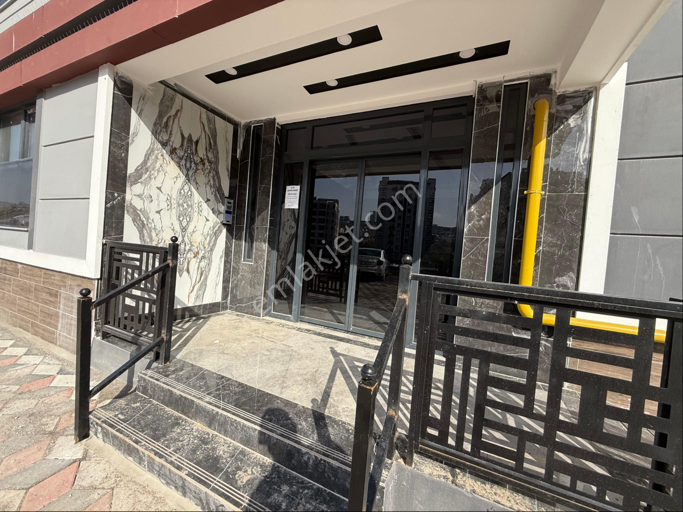 Burhan Kılınç’dan Kiralık Lüx Geniş 2+1 - Görsel 19