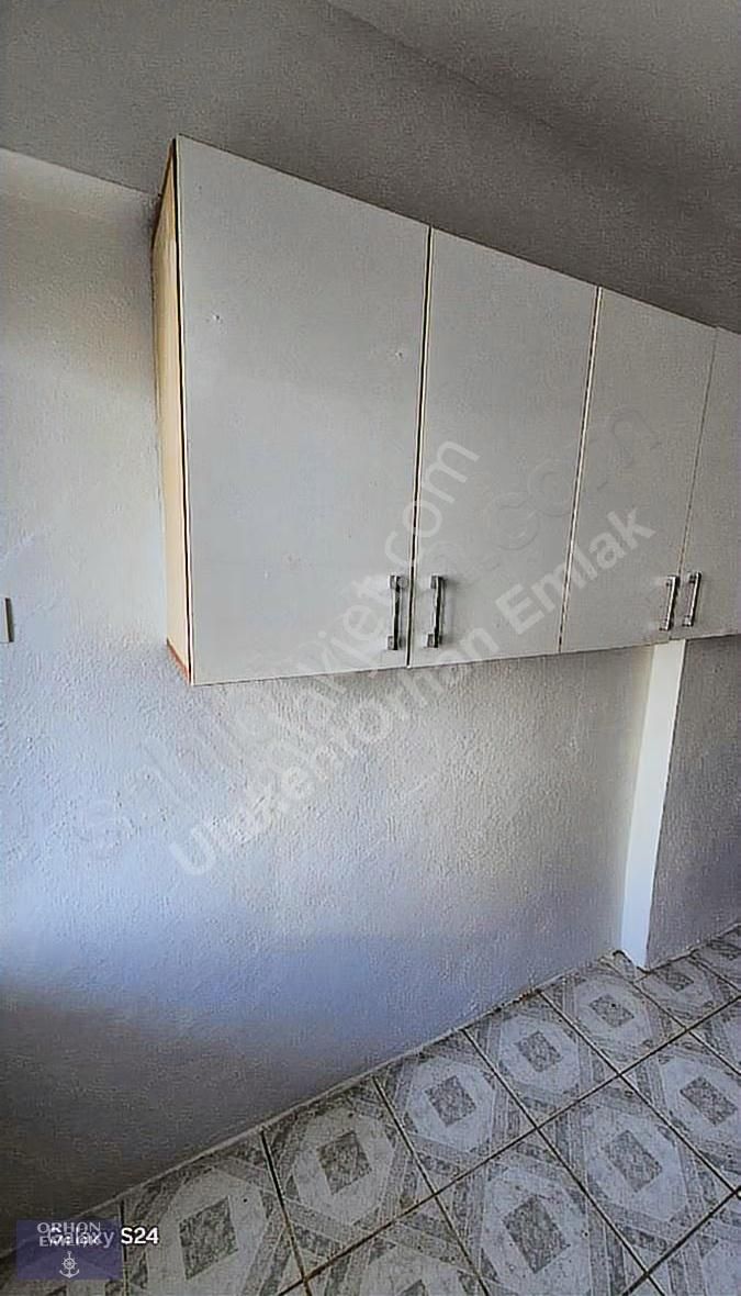 Orhan,dan Çiğli Cumhuriyet Mahallesin,de Arakat Boş 3+1 Daire - Görsel 17