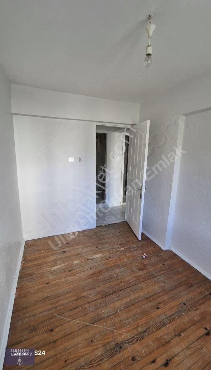 Orhan,dan Çiğli Cumhuriyet Mahallesin,de Arakat Boş 3+1 Daire - Görsel 15