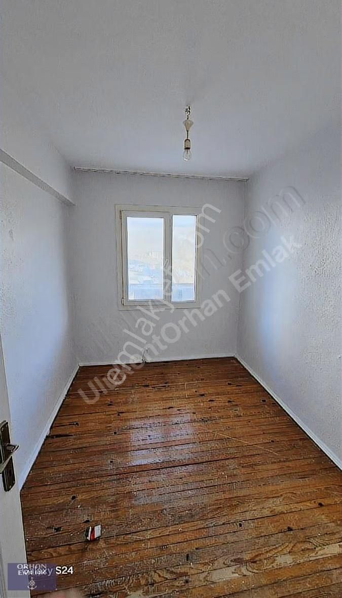 Orhan,dan Çiğli Cumhuriyet Mahallesin,de Arakat Boş 3+1 Daire - Görsel 11