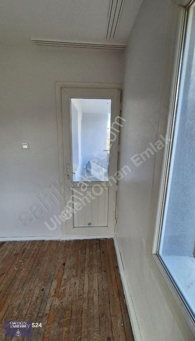 Orhan,dan Çiğli Cumhuriyet Mahallesin,de Arakat Boş 3+1 Daire - Görsel 16