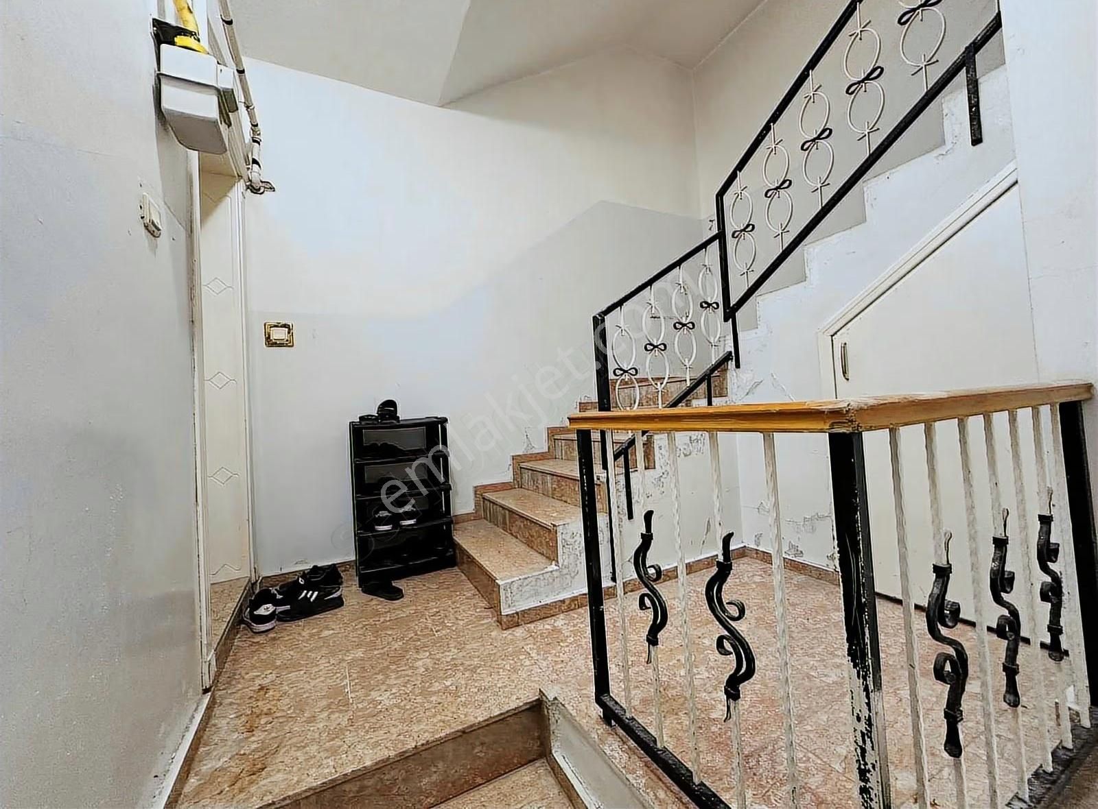 Çözüm Gayrimenkul Dan 3+1 Bakımlı Geniş - Görsel 3