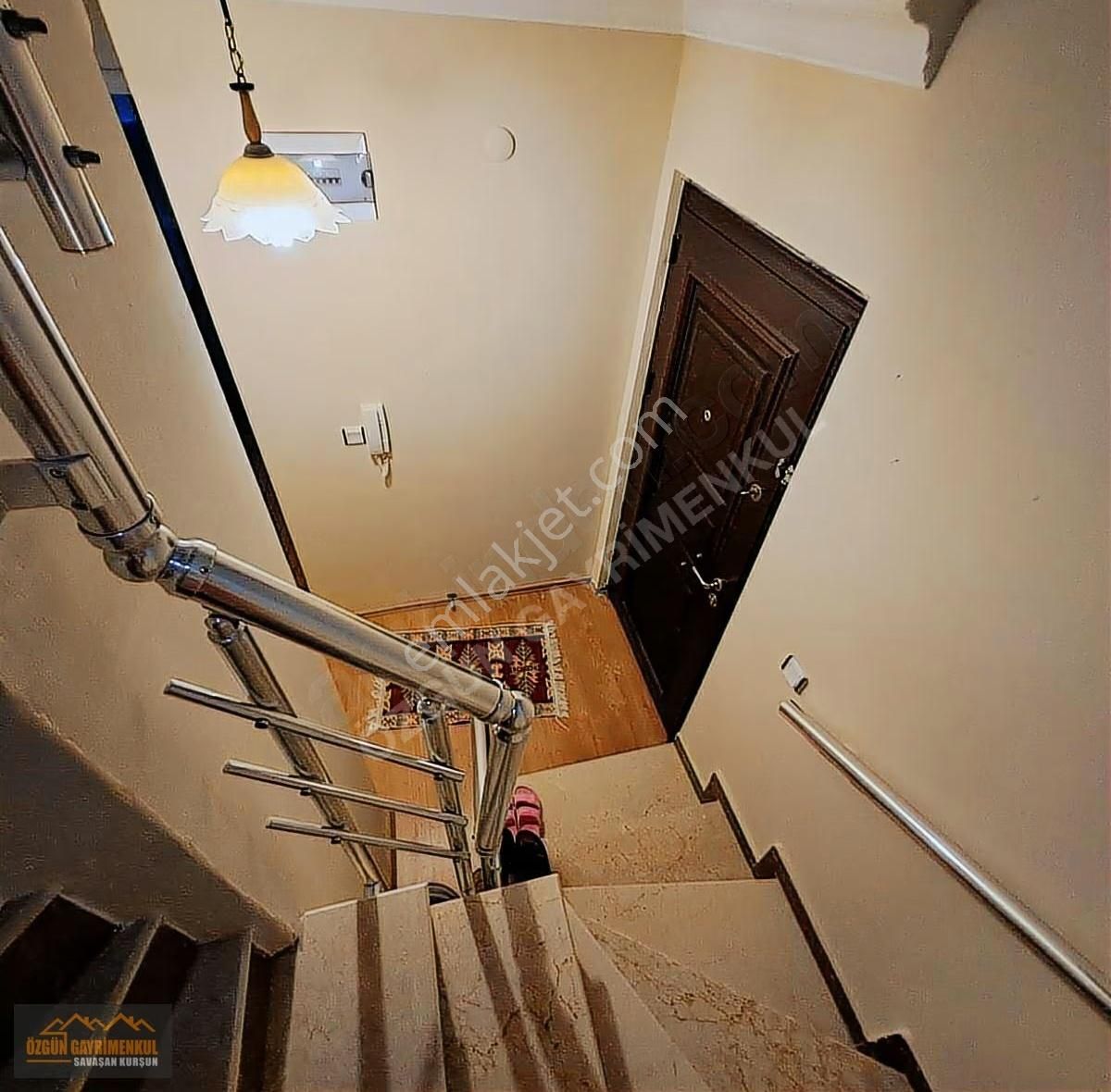 Çandarlı Merkezde Geniş Ferah 3+1 Dubleks Daire - Görsel 13