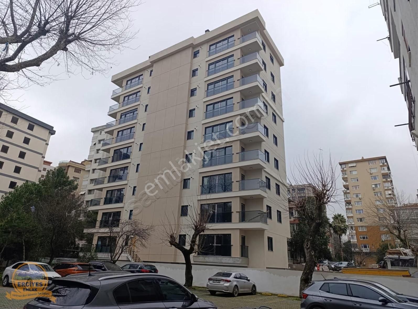 Erciyes'den Erenköyde Yeni Binada 3+1 Balkonlu, Ebeveynli 130 M²