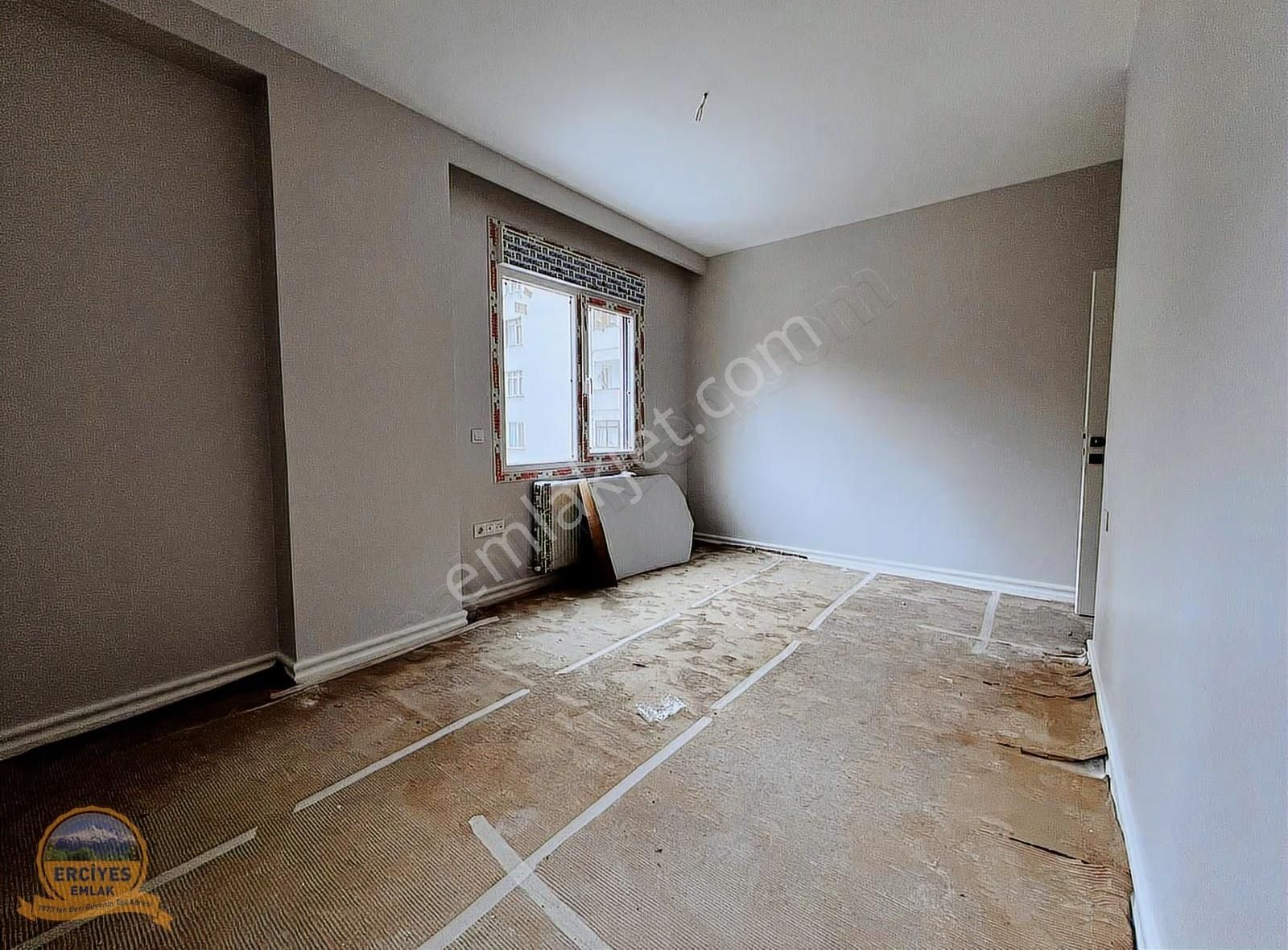 Erciyes'den Erenköyde Yeni Binada 3+1 Balkonlu, Ebeveynli 130 M² - Görsel 7