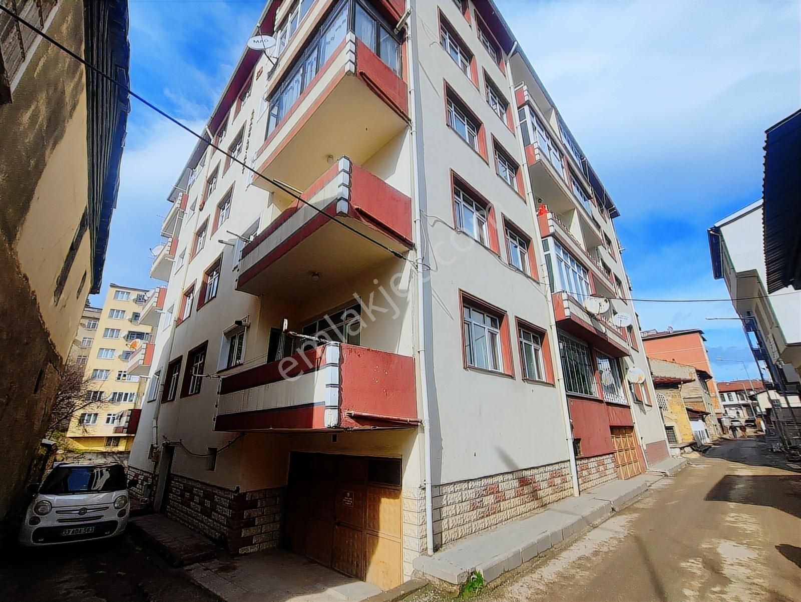 Kastamonu Emlak Gayrimenkul'den Kiralık Çarşı Merkezde 3+1 Daire - Görsel 23