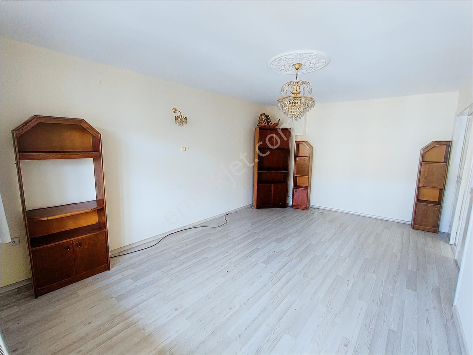 Kastamonu Emlak Gayrimenkul'den Kiralık Çarşı Merkezde 3+1 Daire - Görsel 16