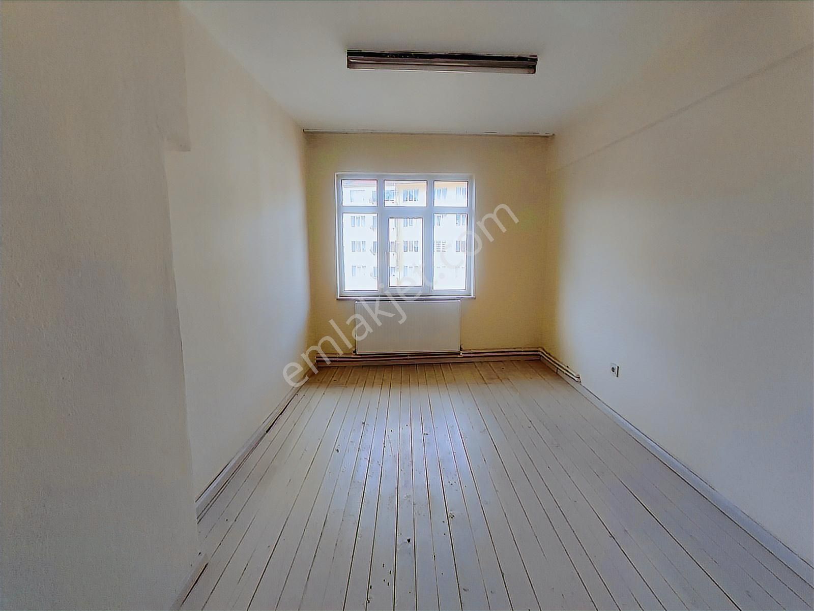 Kastamonu Emlak Gayrimenkul'den Kiralık Çarşı Merkezde 3+1 Daire - Görsel 7
