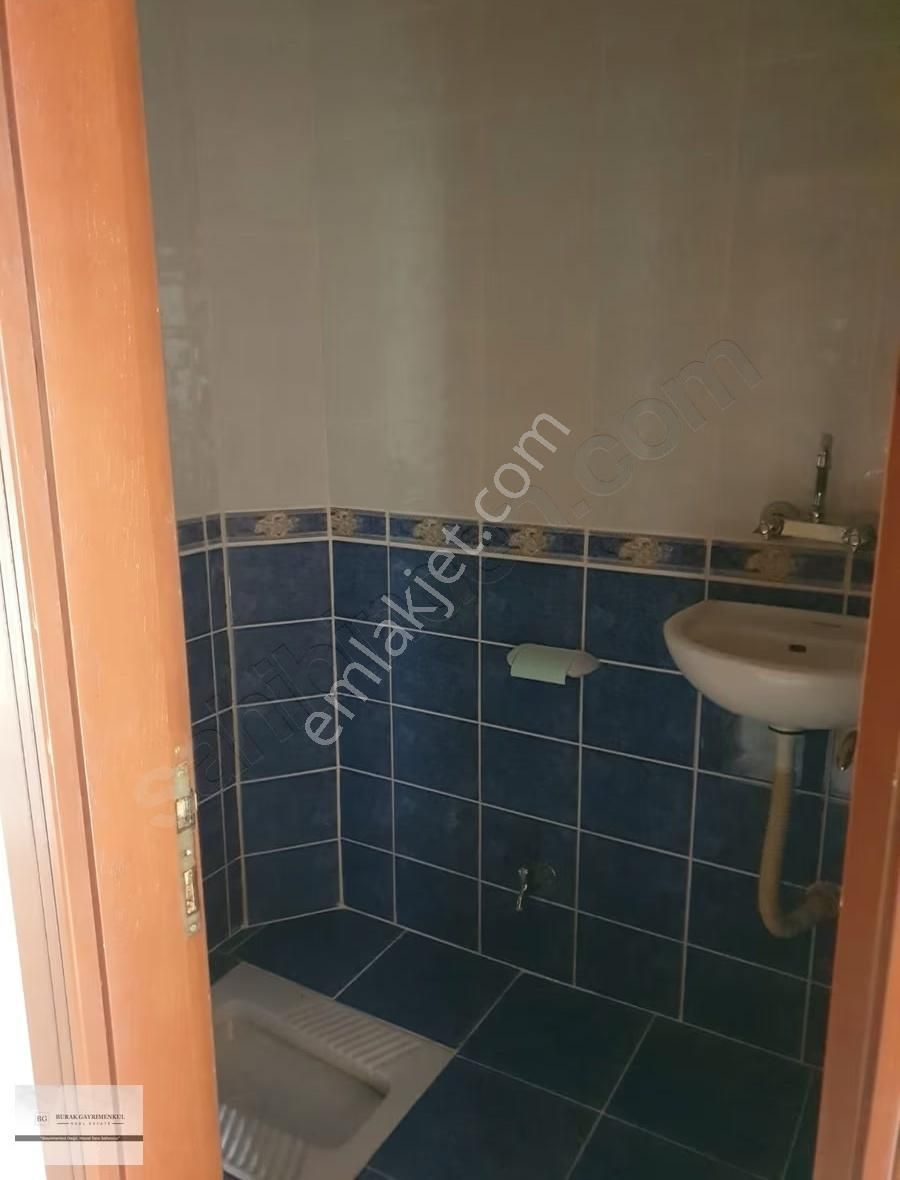 Yatırımcıya Fırsat Mükemmel Lokasyon Metro Yürüme Mesafesinde - Görsel 9