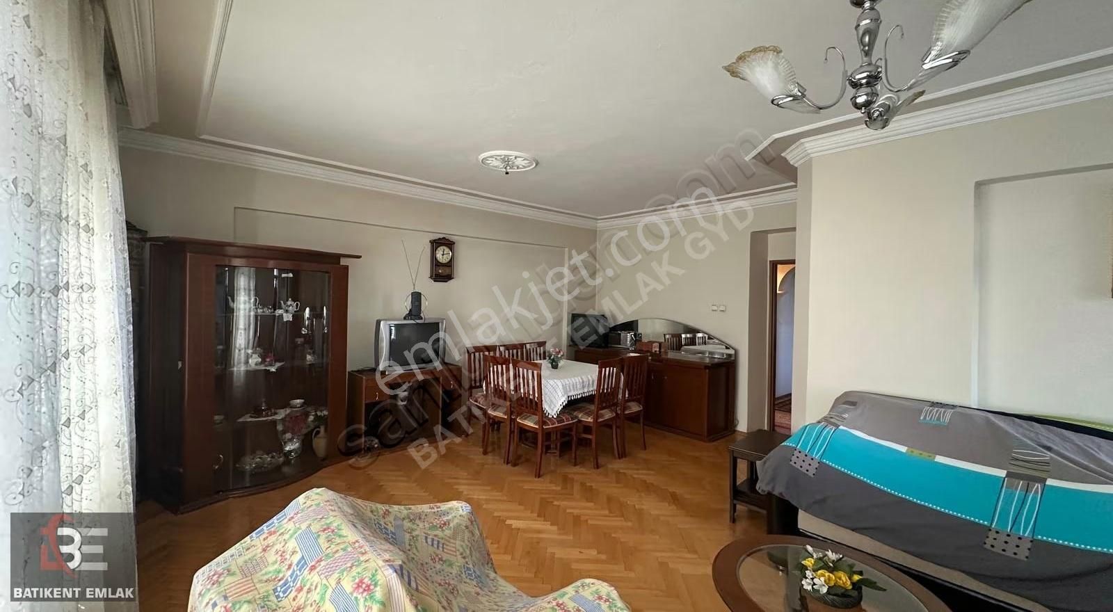 Batıkent Emlak'tan Ergazi Mah Ara Kat Bakımlı Ferah 3+1 Satılık - Görsel 8