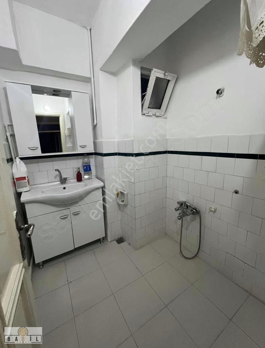 Bandırma 17 Eylül Mahallesinde Kiralık 2+1 Balkonlu Daire - Görsel 2