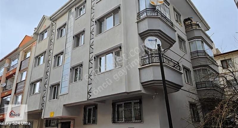 Öncü'den Topçu Mahallesi'nde Full Yapılı Eşyalı Satılık 2+1