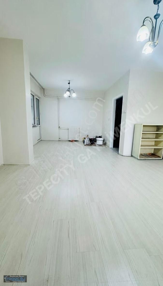 Yenibosna Radar Mevki Pilotlar Sitesi Kiralık 1+1 Daire - Görsel 17