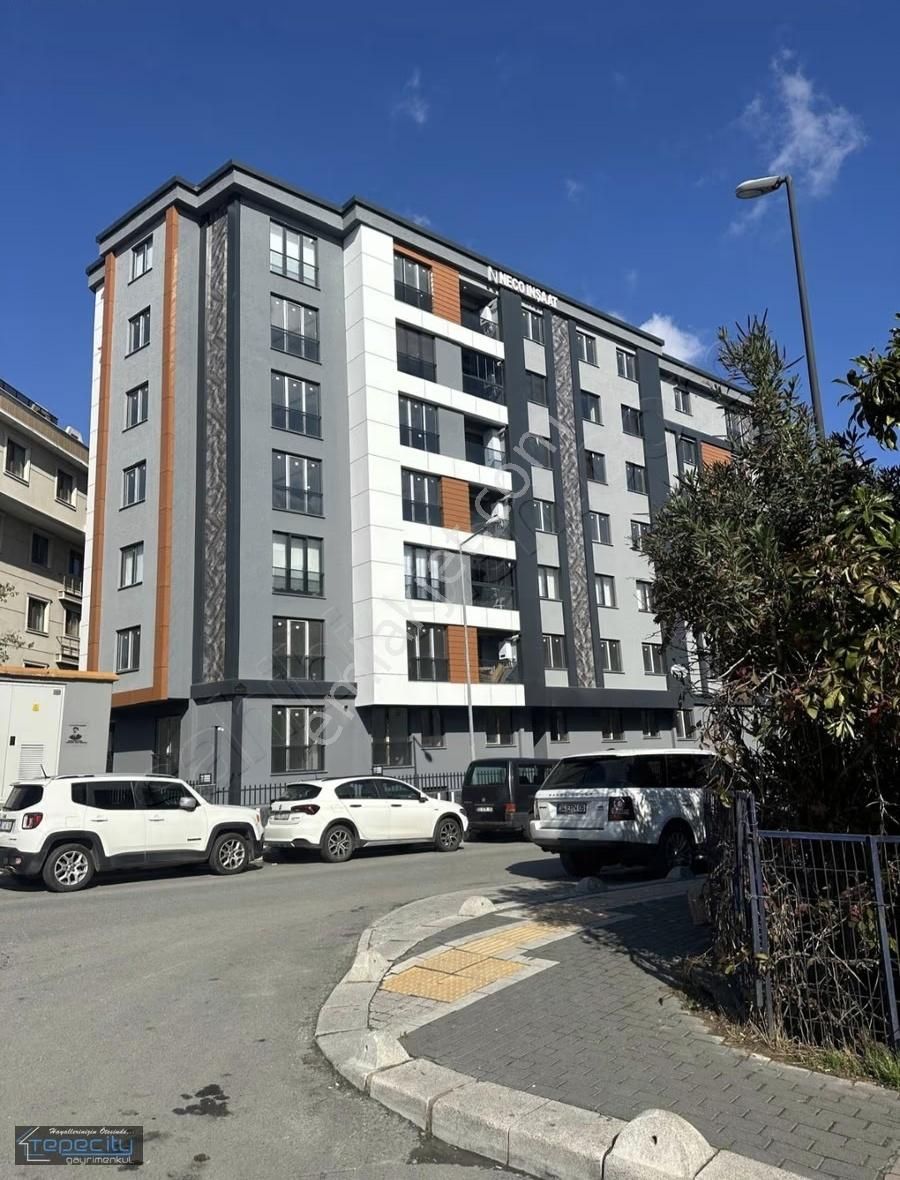 Yenibosna Radar'da 0 Bina Satılık Daire 3+1 125 M2 - Görsel 14