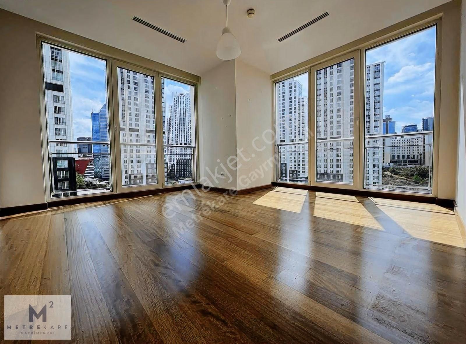 Maslak Mashattan 4+1 Boş Kiralık Alçak Kat Camlar Açılır - Görsel 21