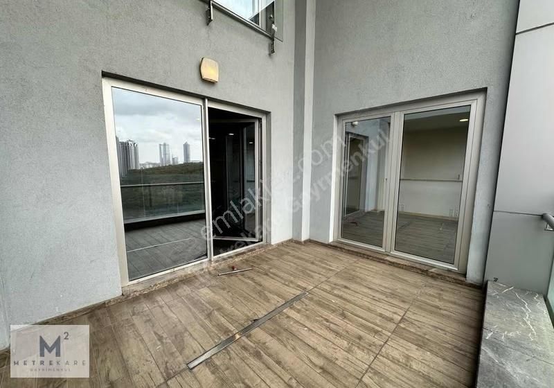 Ağaoğlu Maslak 1453 3 Bölmeli Özel Dekorasyonlu Satılık Ofis - Görsel 6