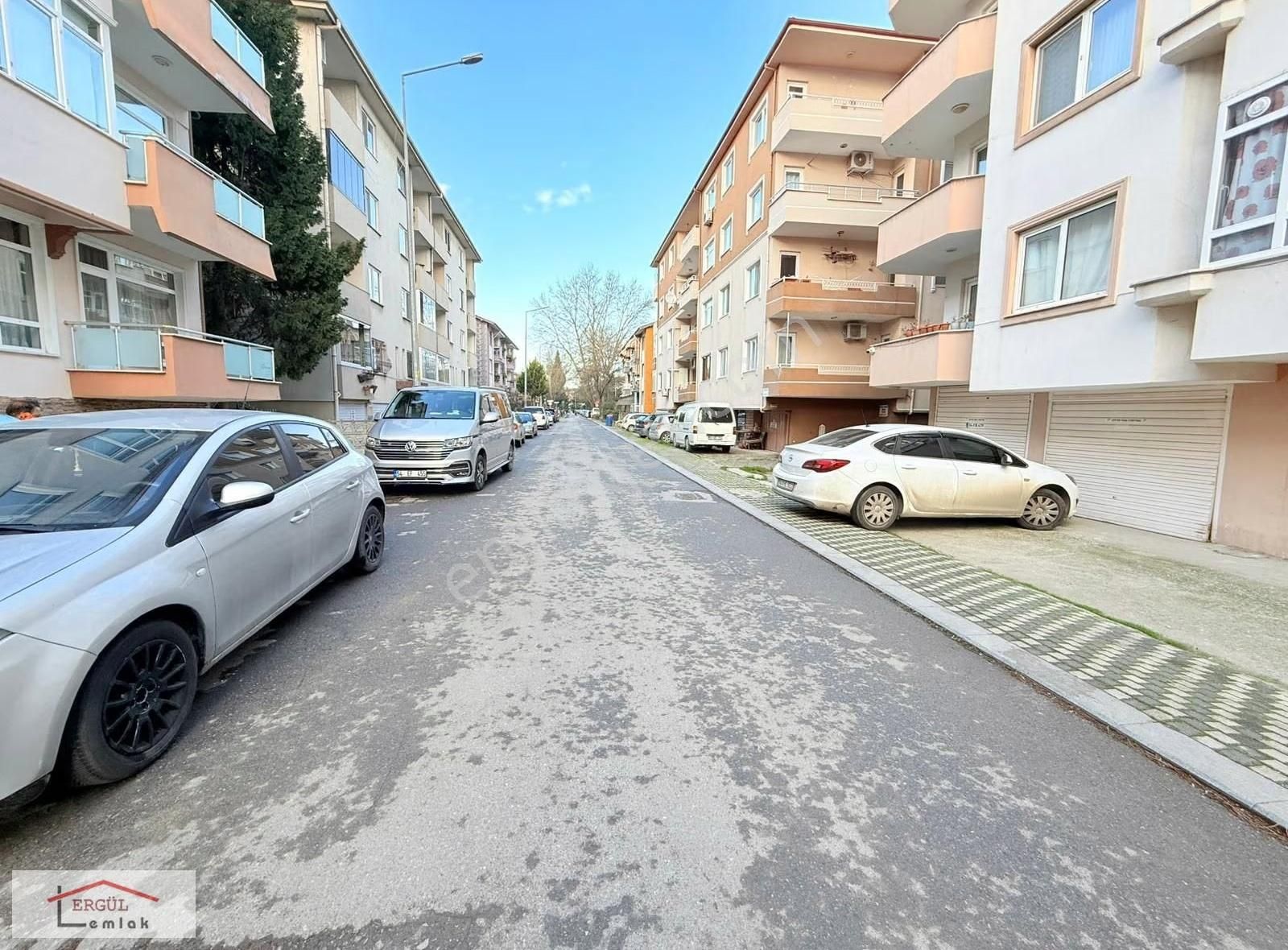 Adapazarı Çark Caddesi Dibi Satılık 3+1 Daire - Görsel 10