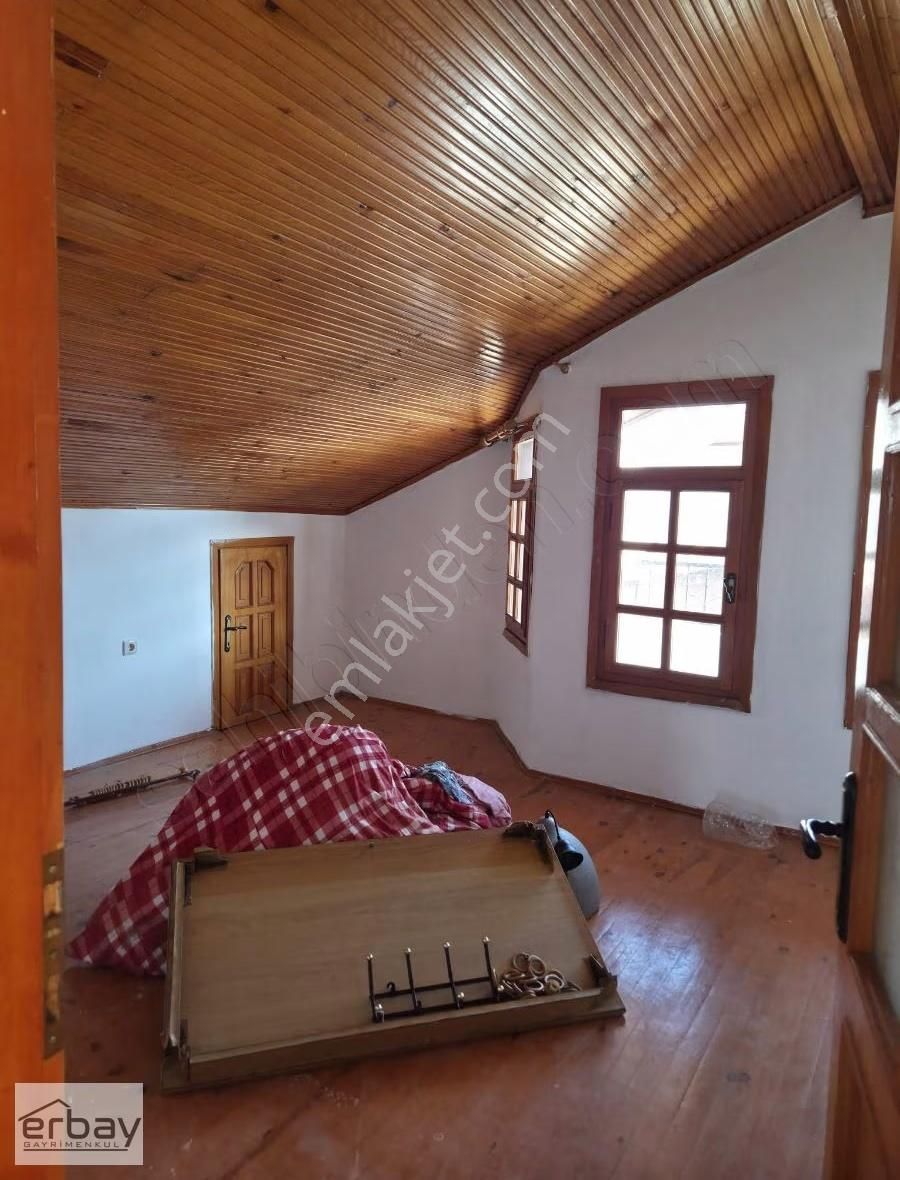 Tuzla'da Satılık Çatı Dairesi - Görsel 2