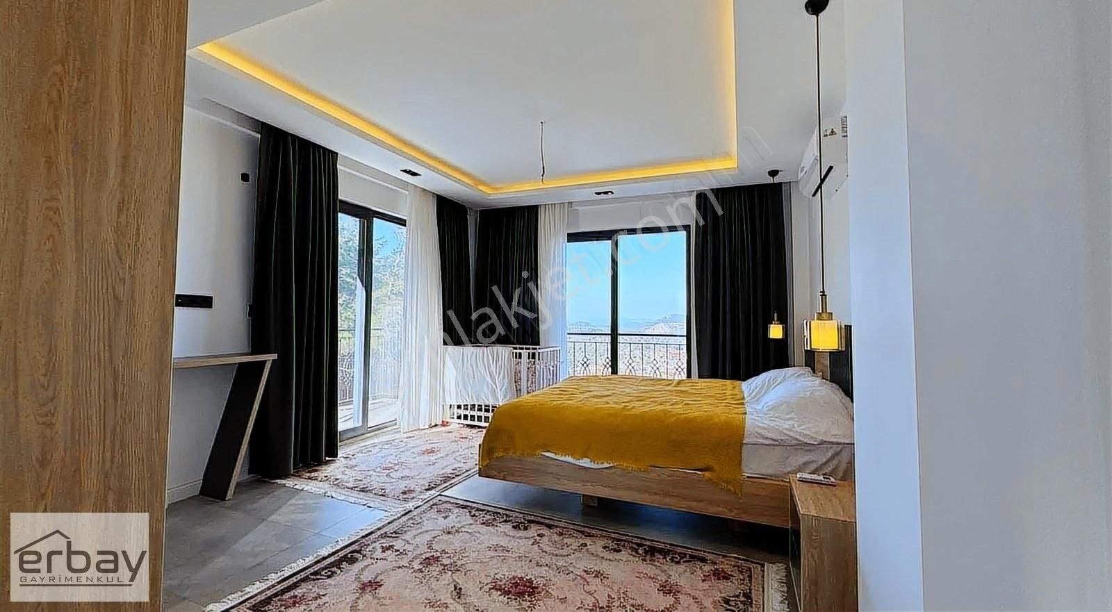 Ovacık'ta Yerden Isıtmalı Manzaralı Lüks Villa - Görsel 6