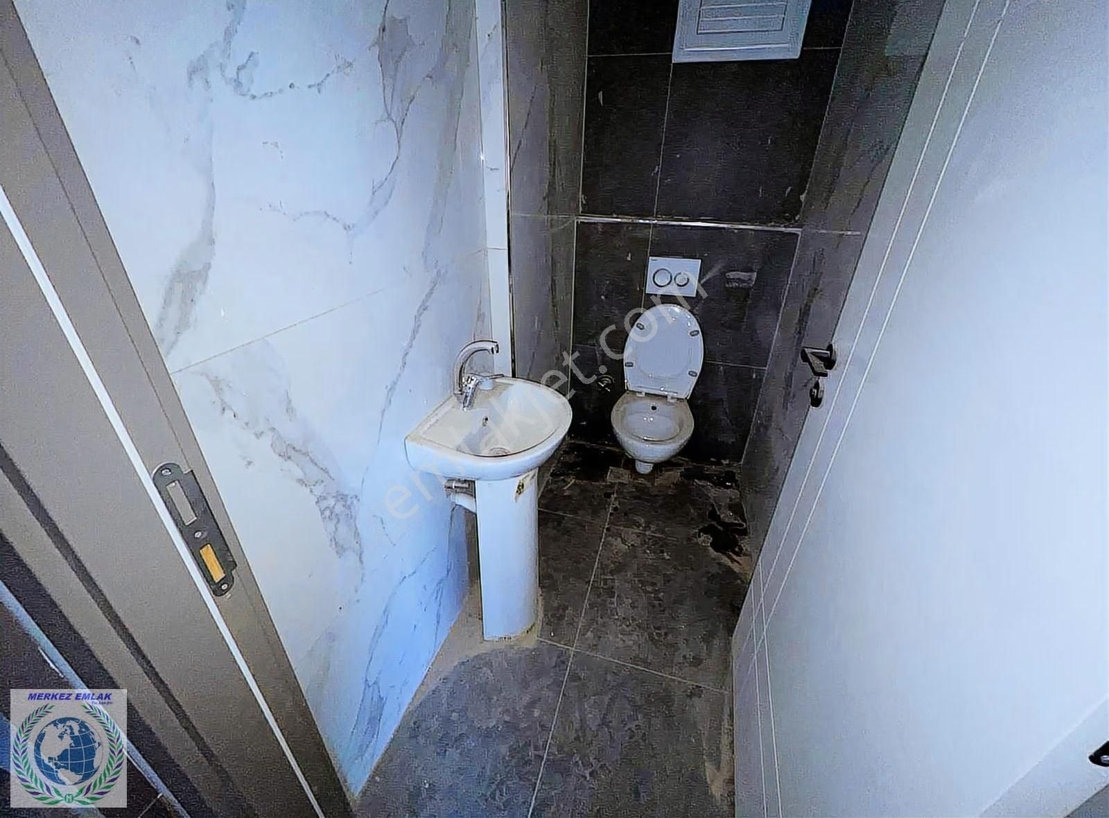 Ünsalda Satılık 2+1 90m2 3. Kat Daire - Görsel 6