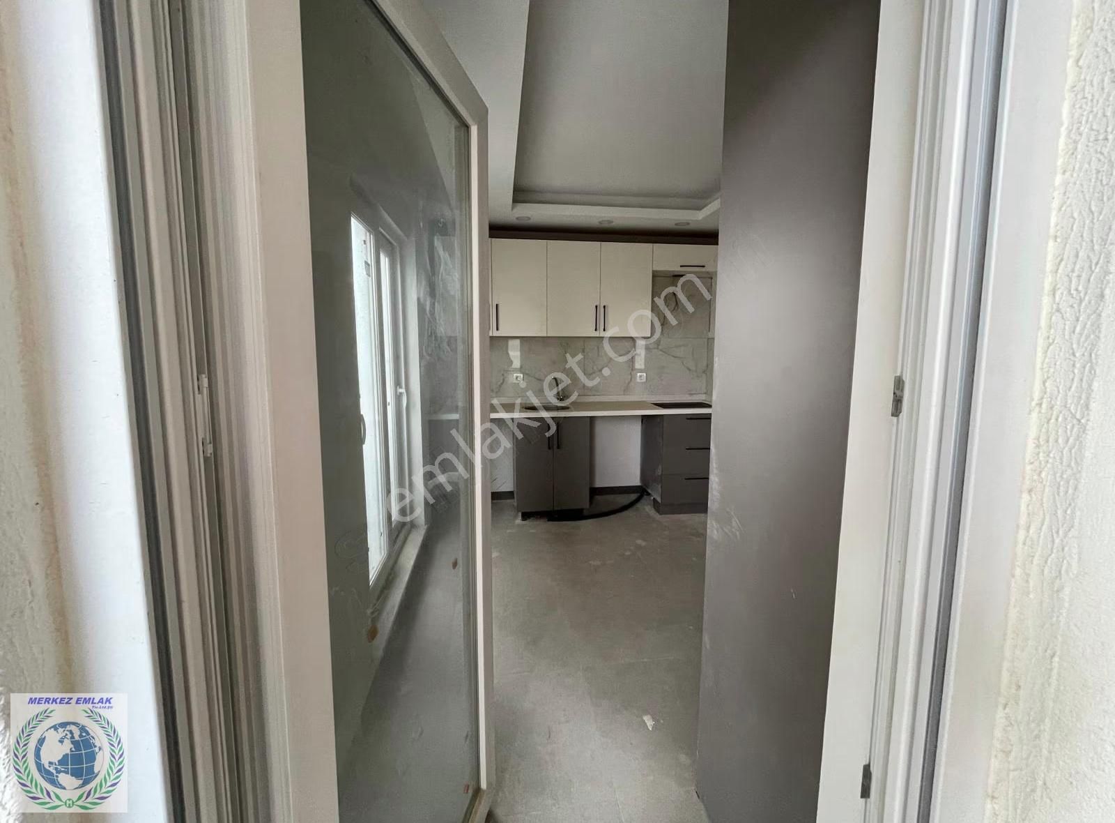 Ünsalda Satılık 2+1 90m2 3. Kat Daire - Görsel 12