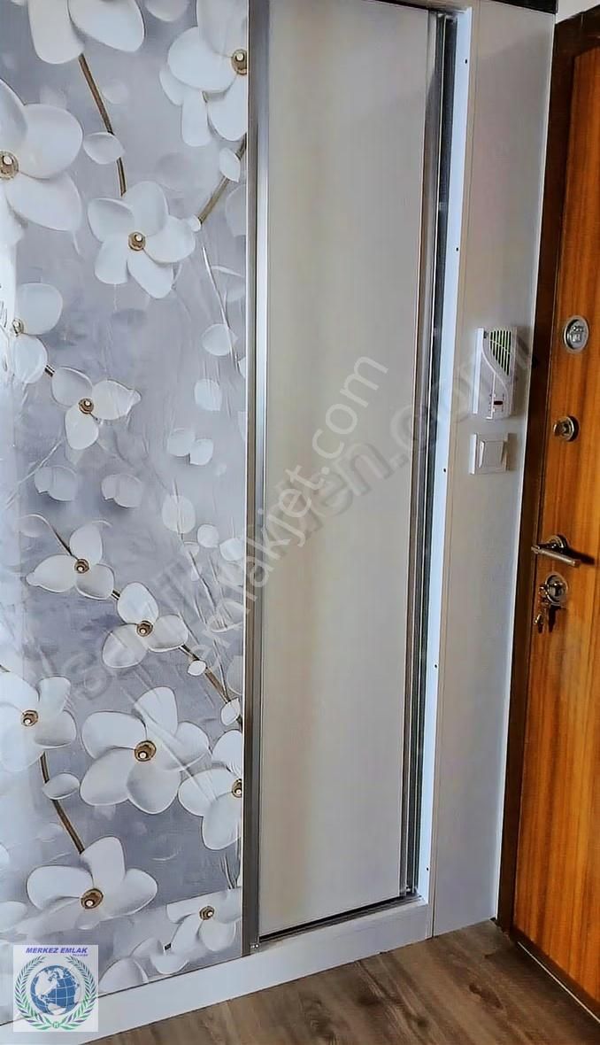 Bucak Altınkent Sitesinde Satılık 135 M2 3+1 2. Kat Daire - Görsel 2