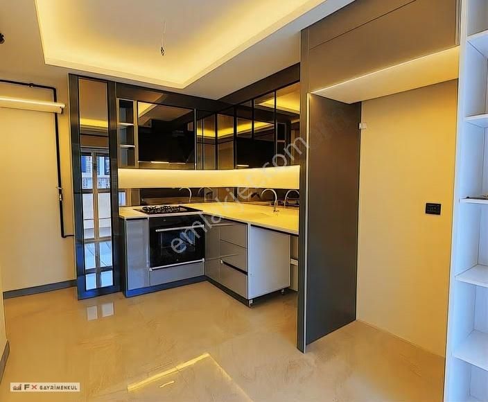 Fx'den 2+1 Yapılı Cam Balkonlu Ebeveyn Banyolu Kiralık Daire - Görsel 13