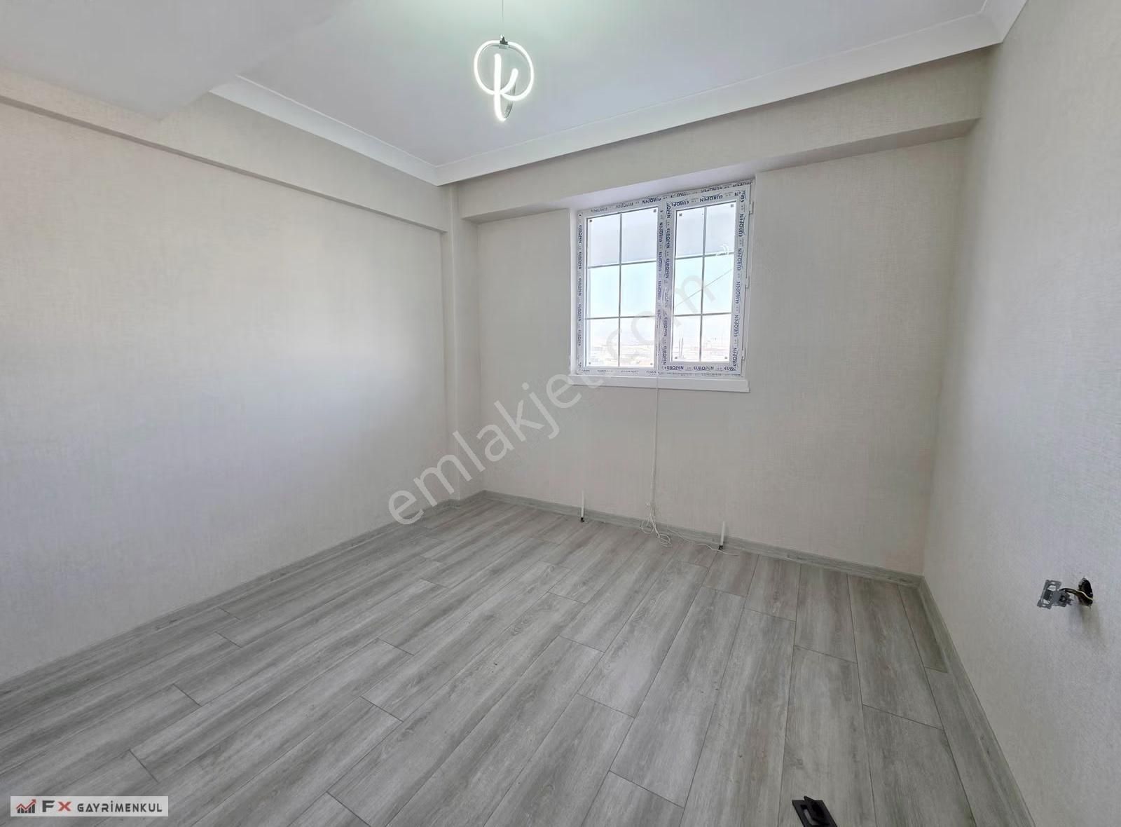 -fx'den_hastane + Okul + Ulaşım + Pazar _yakınında_lüks Daire- - Görsel 14