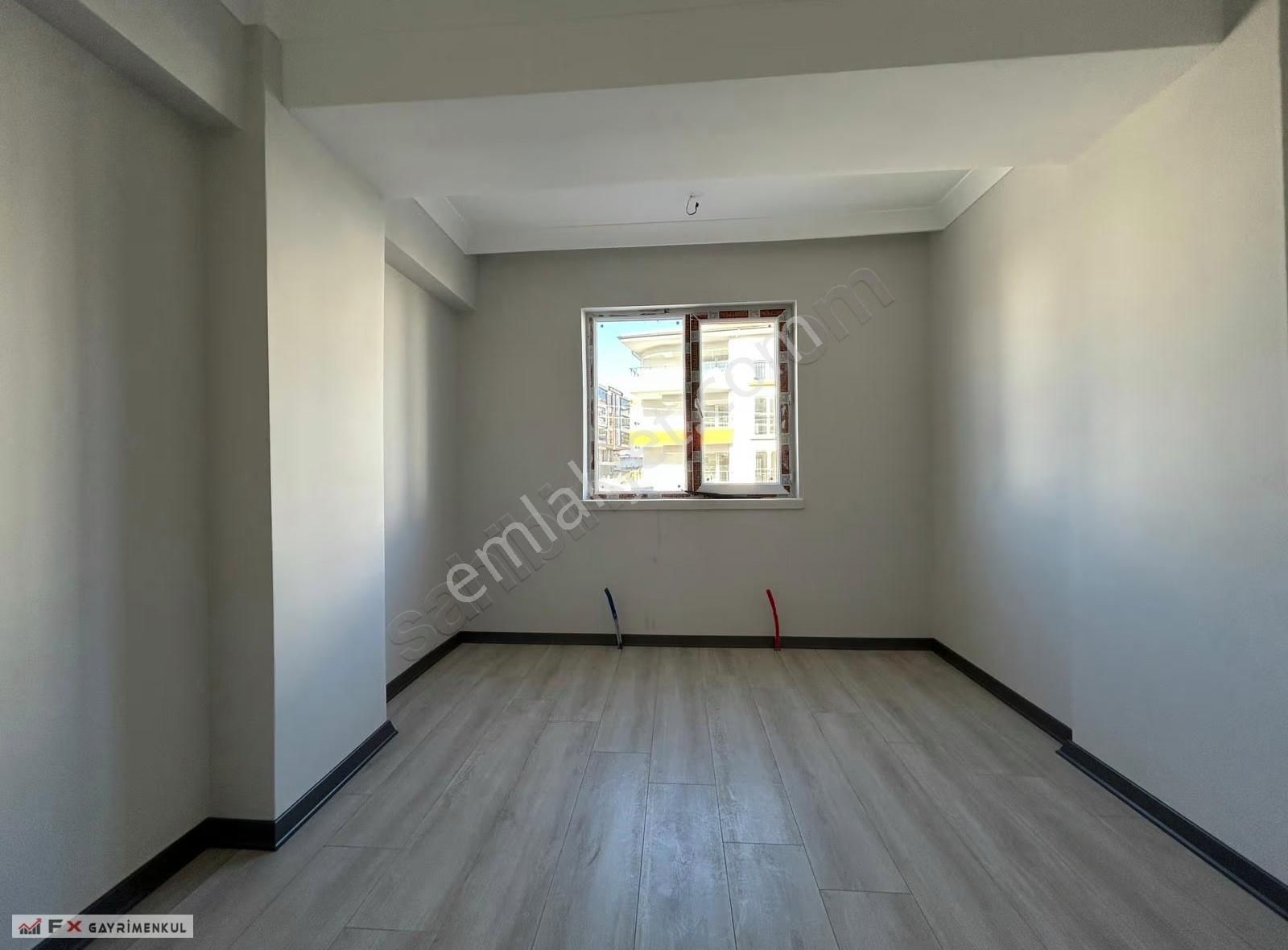 Fx'den 2+1 Sıfır Binada Köşe Başı Cephesı Açık Full Yapılı Daire - Görsel 9