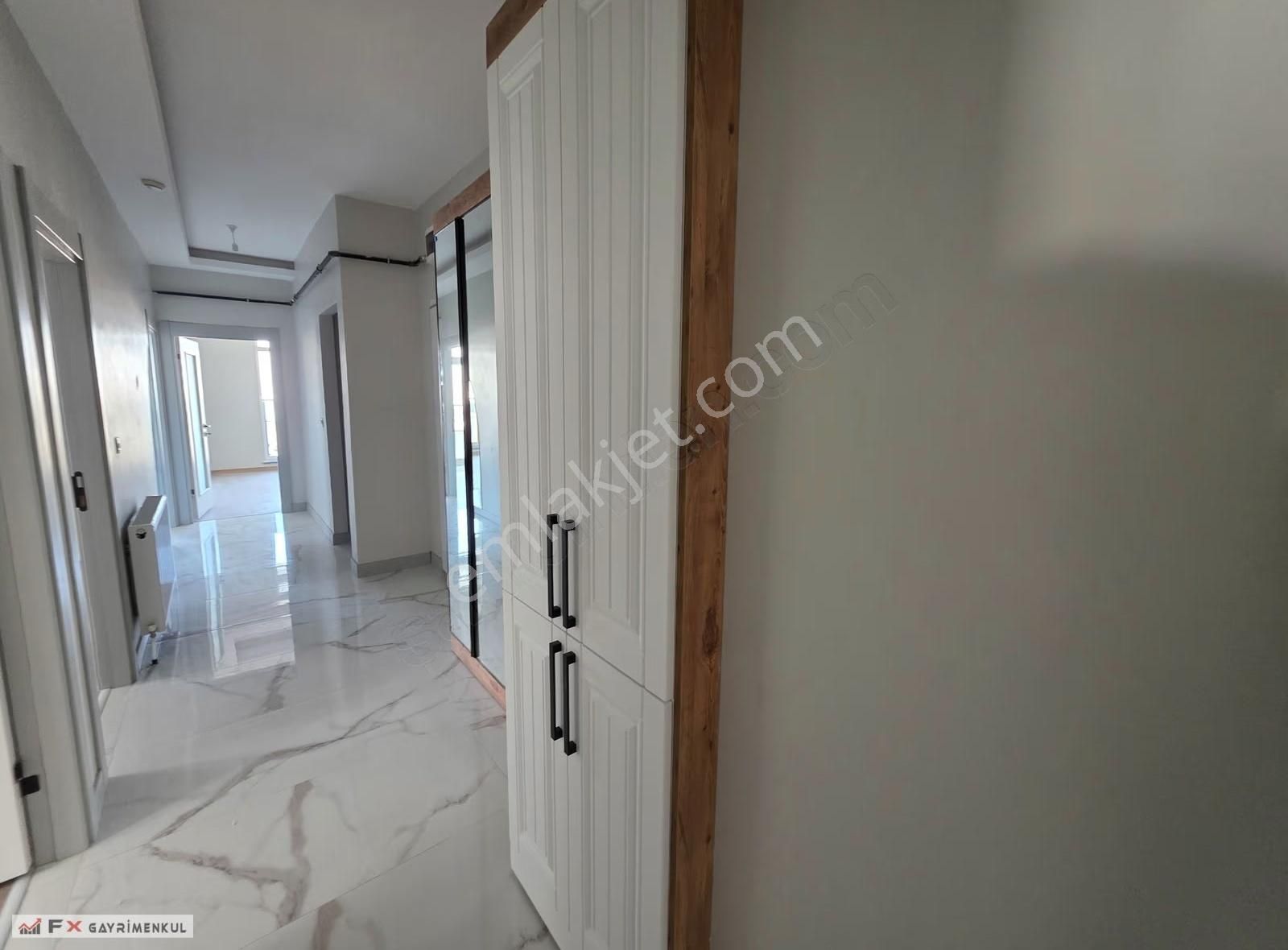 Fx'den_sıfır Binada_ Kat Konumda_3+1_geniş Metrekarelı Daireler - Görsel 9