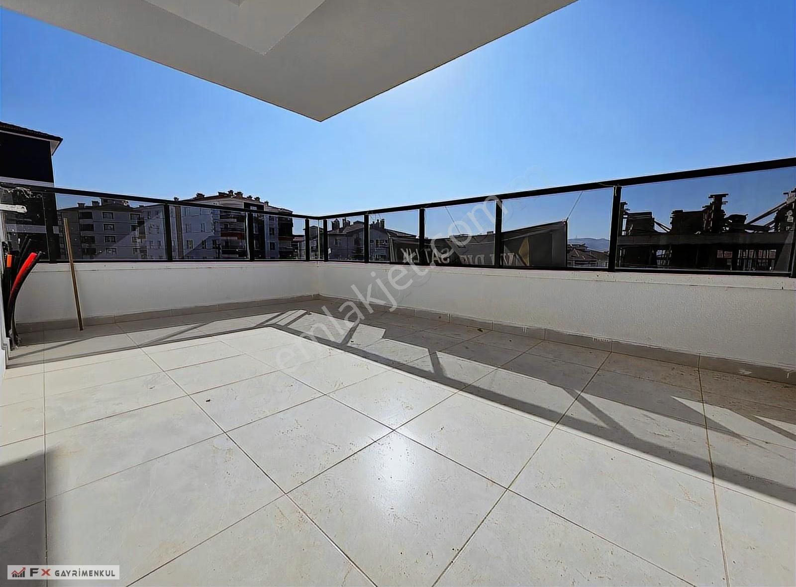 Fx'den_3+1_hastane_okul Yakınında_oturuma Hazır Sıfır Daireler - Görsel 3