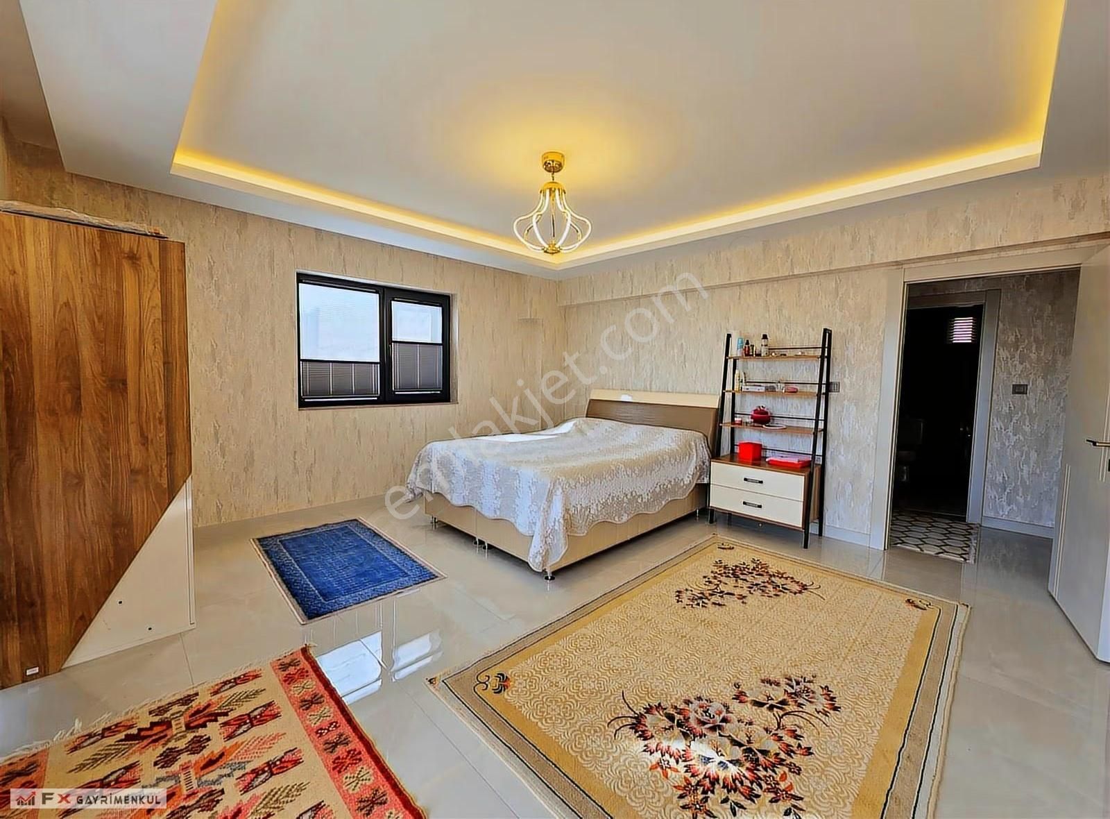-fx_yerden Isıtmalı_ultra Yapılı_k.garajlı_geniş Peyzajlı Villa- - Görsel 13