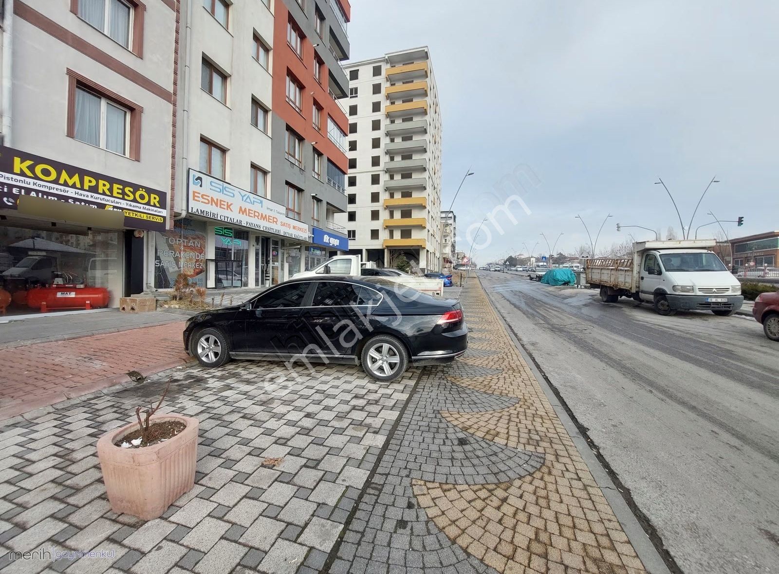 Argıncık Mah. Kocasinan Bulvarın Da 3+1 Kombili Satılık Daire - Görsel 3