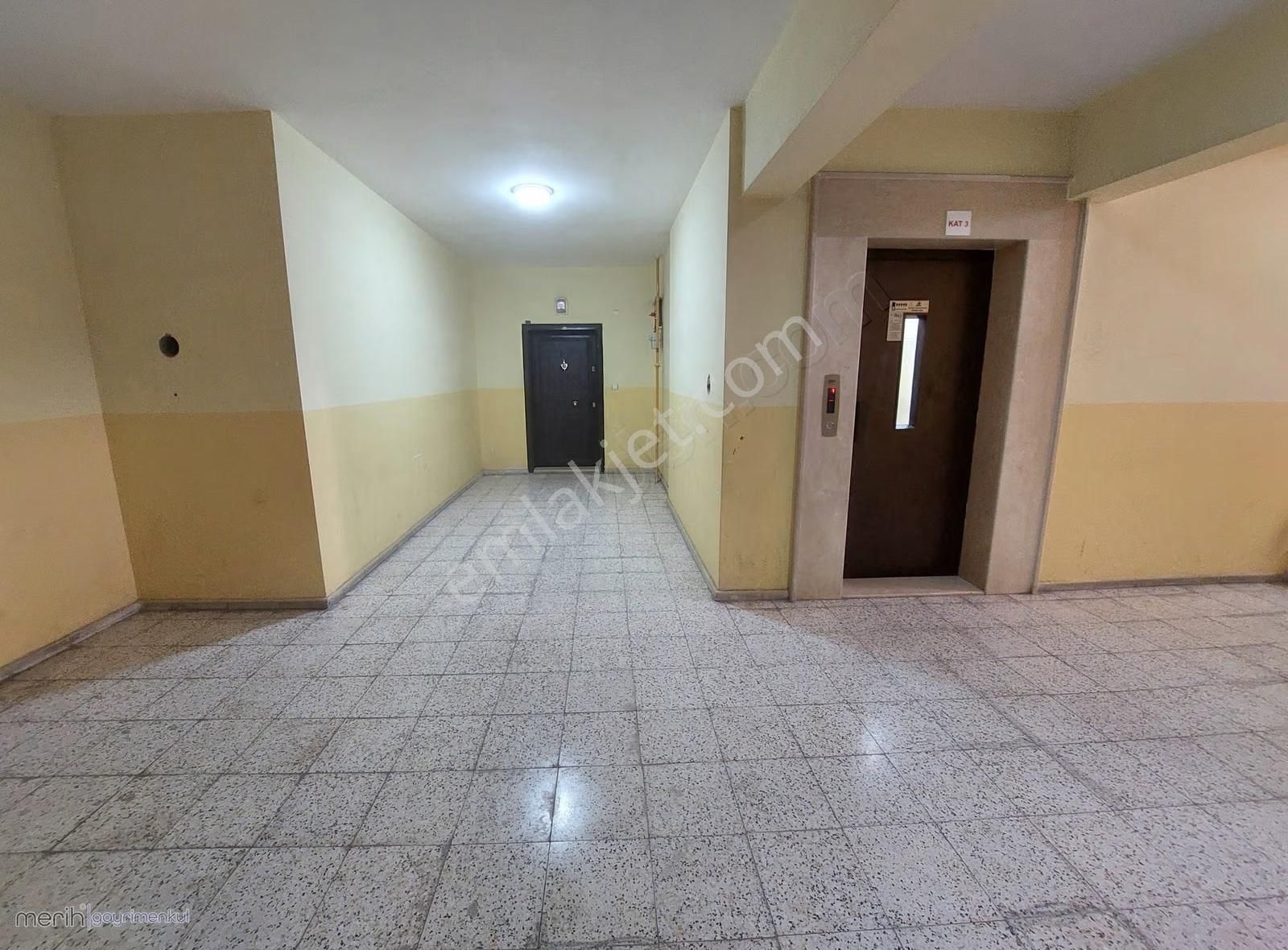 Yıldırım Beyazıt Mah. De 3+1 Satılık Daire - Görsel 5