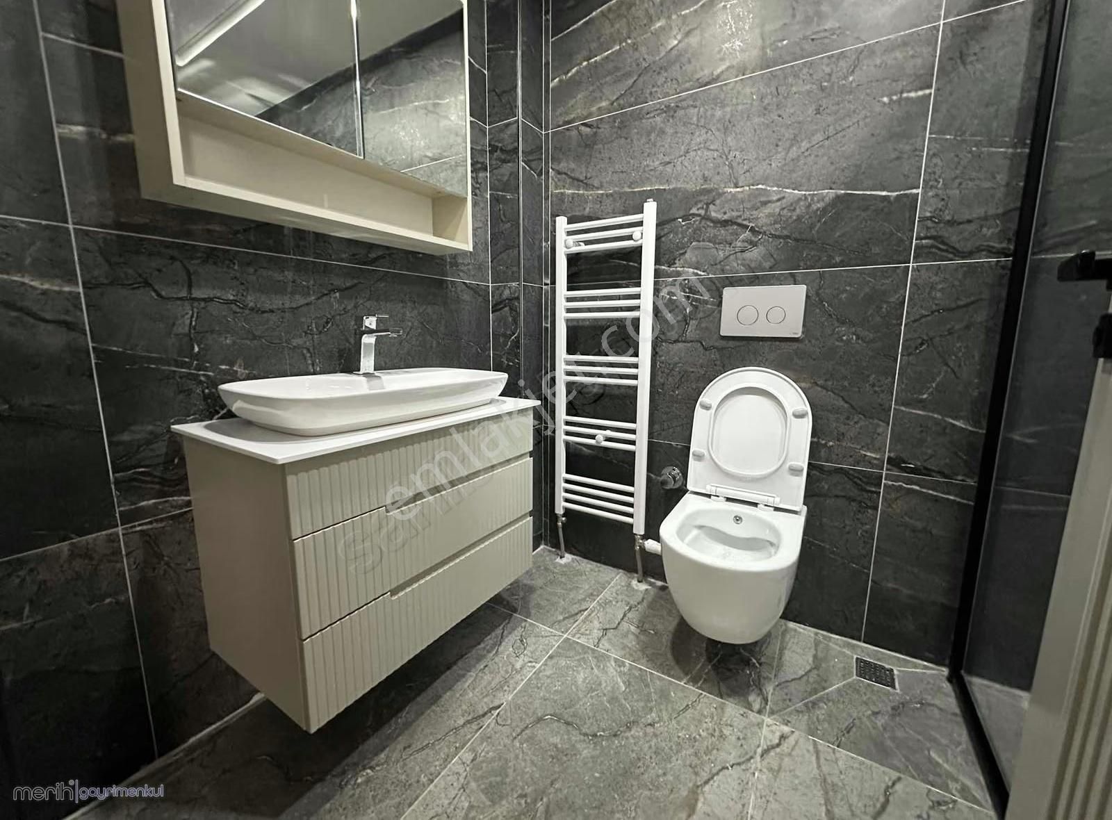 Avenır Marvel 300 Projesinde Emsallerin En Uygunu 2.5+1 Daire - Görsel 2