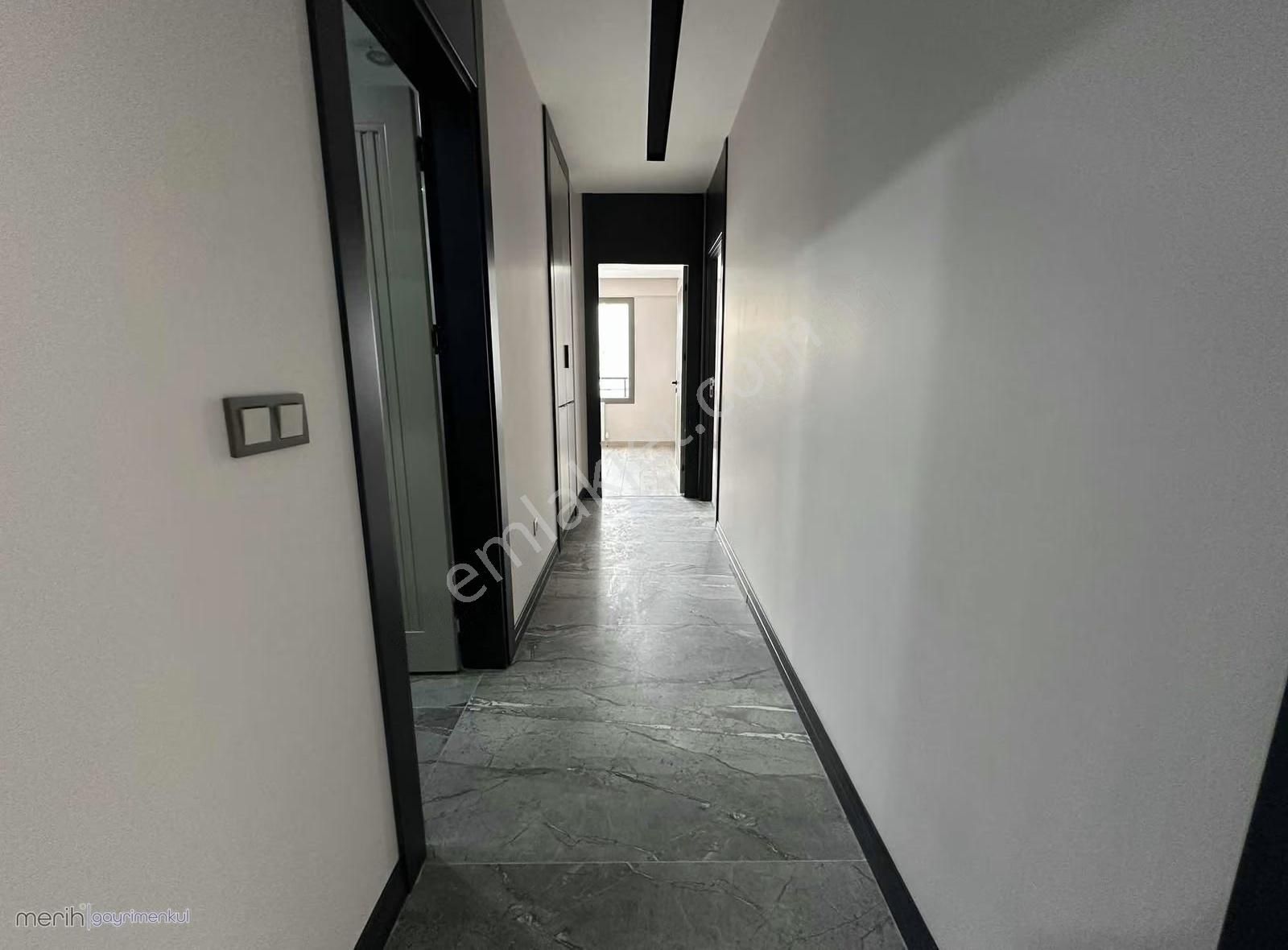 Avenır Marvel 300 Projesinde Emsallerin En Uygunu 2.5+1 Daire - Görsel 16