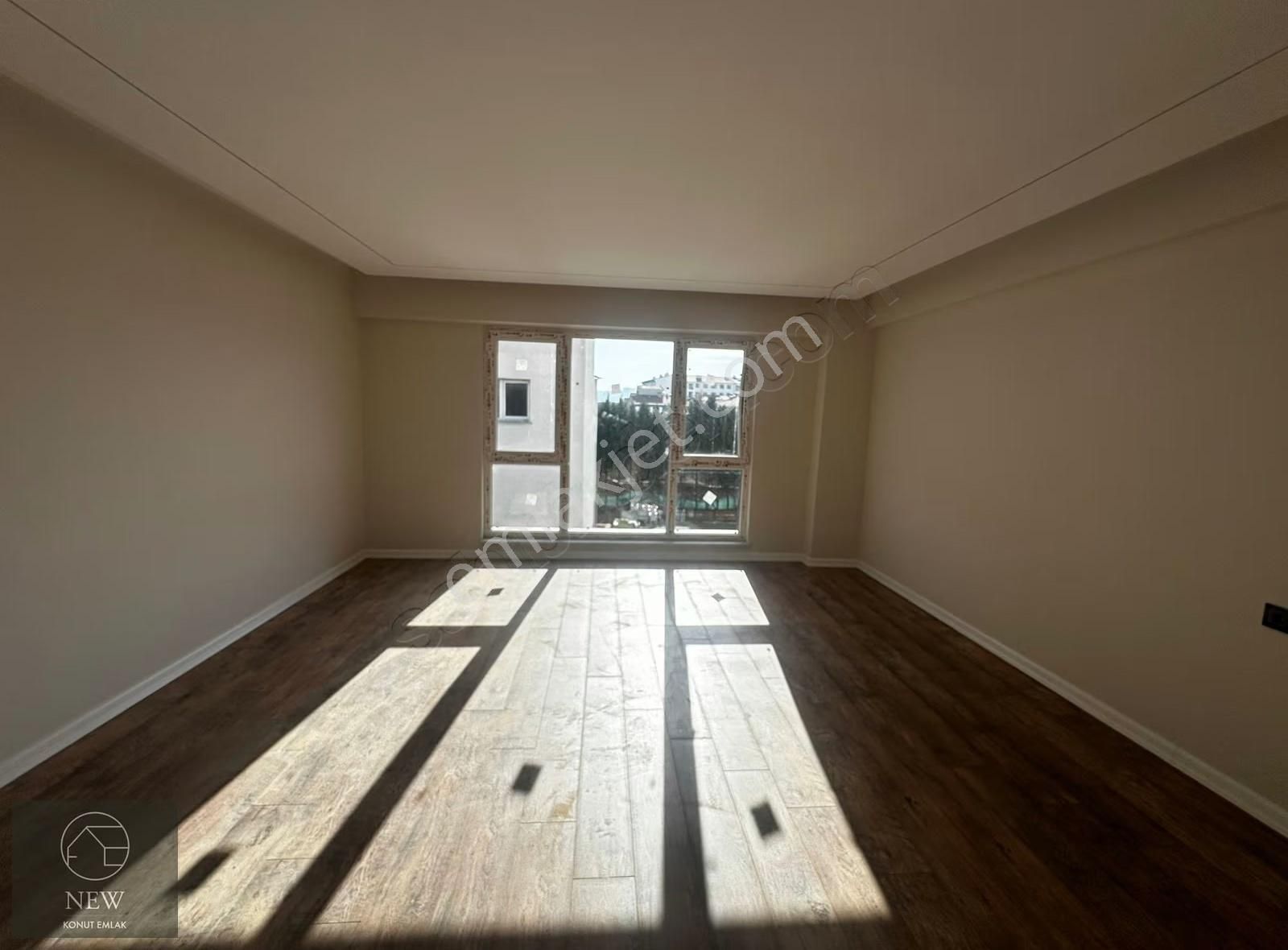 New Emlak'tan Şarhöyük Mahallesinde Satılık 3+1 Lüx Daire - Görsel 1