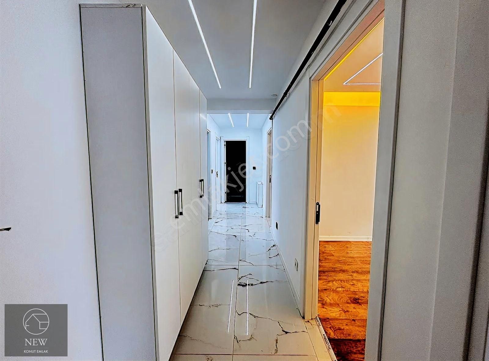 New Emlak'tan Şarhöyük Mahallesinde Satılık 3+1 Lüx Daire - Görsel 2