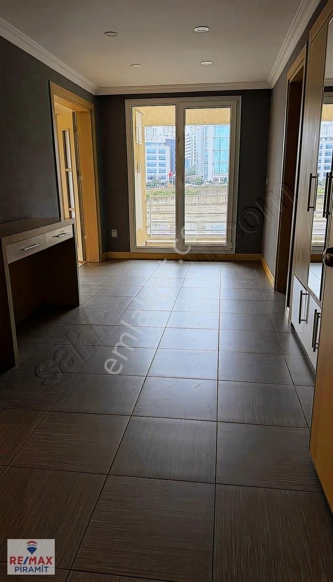 Antrıum Residence En Şerefiyeli Kiralık 4+1... Hesna Yılmaz - Görsel 7