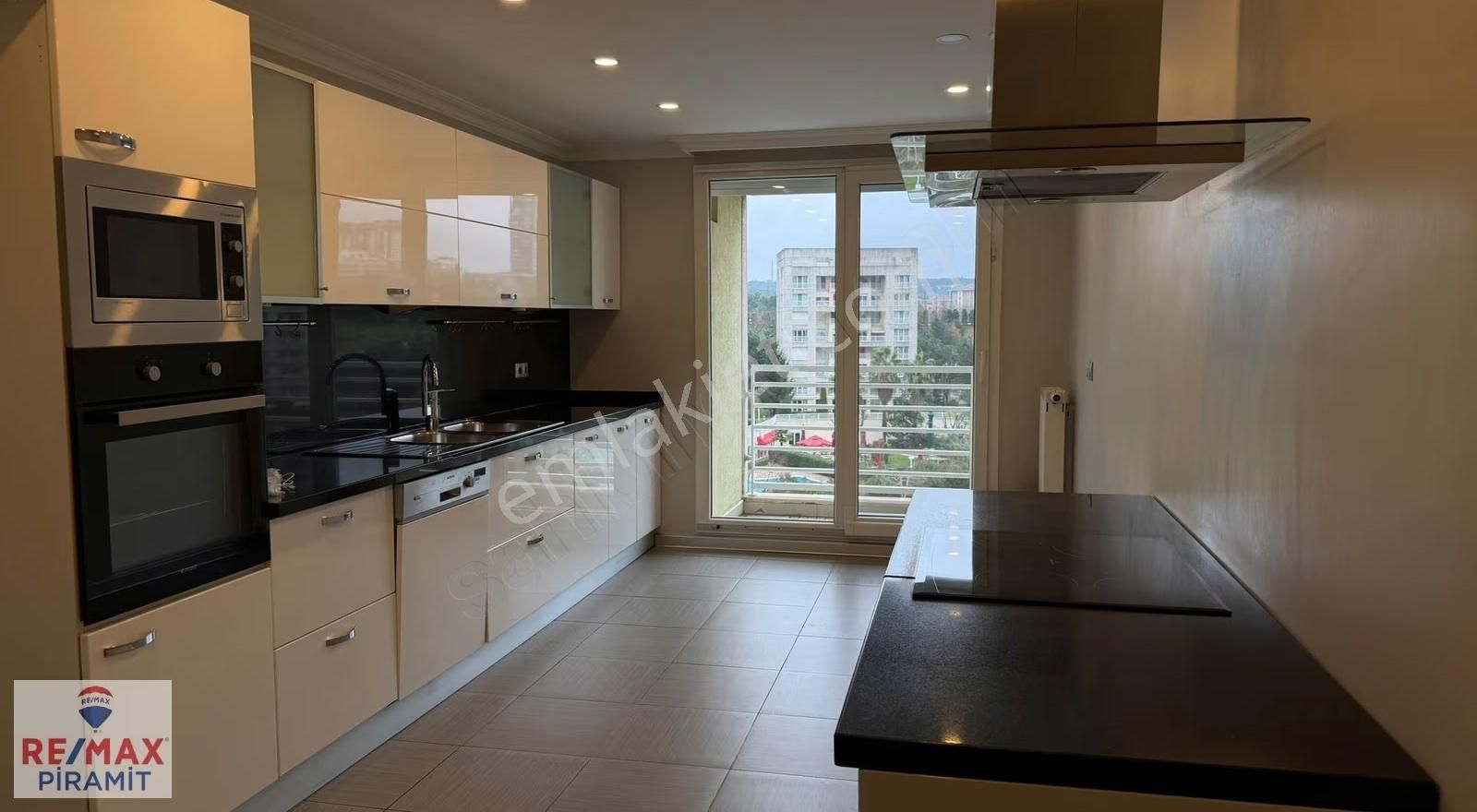 Antrıum Residence En Şerefiyeli Kiralık 4+1... Hesna Yılmaz - Görsel 14