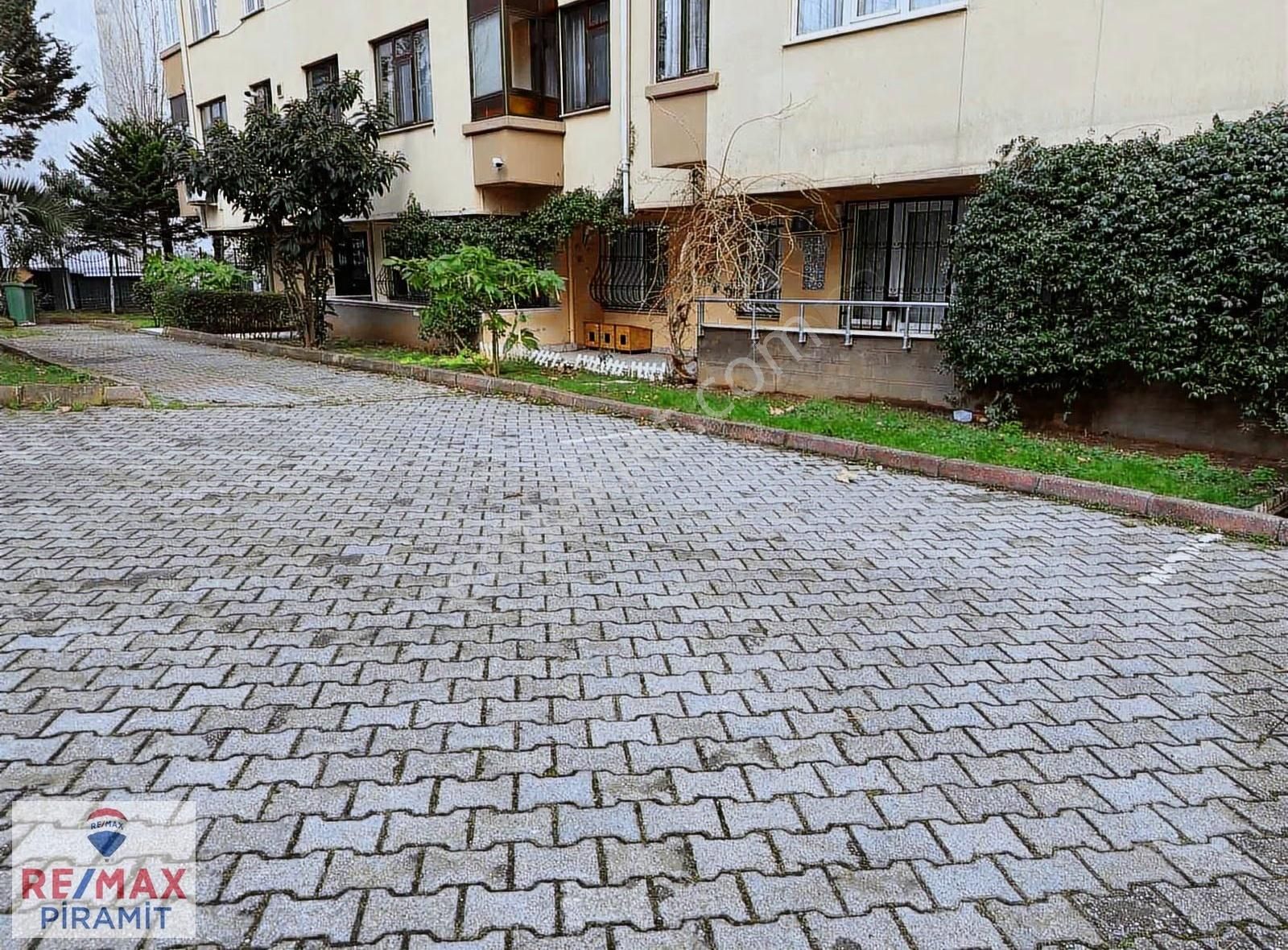 Site İçerisinde Metro,marmaray Avrasya'ya Yürüme Mesafesinde 3+1 - Görsel 12