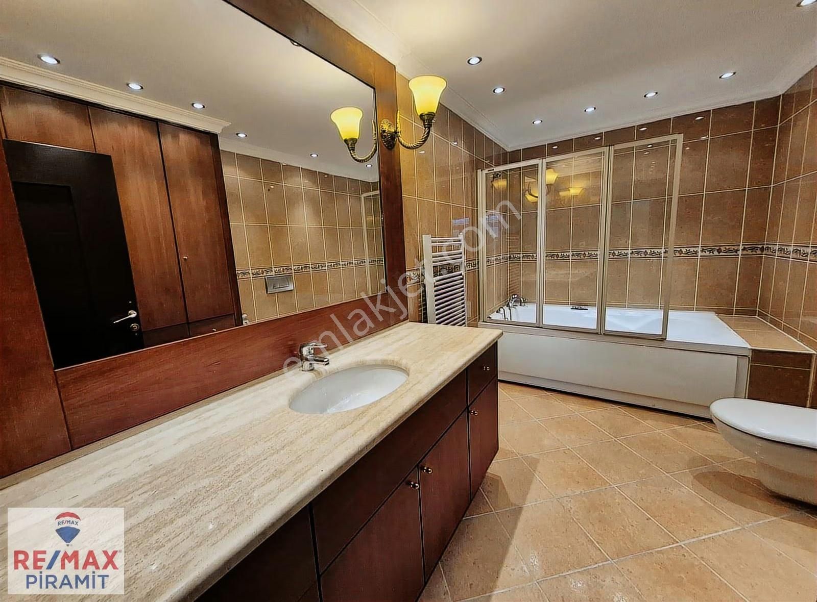 Acıbadem Çamlıca Konakları Sıtesınde Taşınmaya Hazır 5+2 Dubleks - Görsel 23