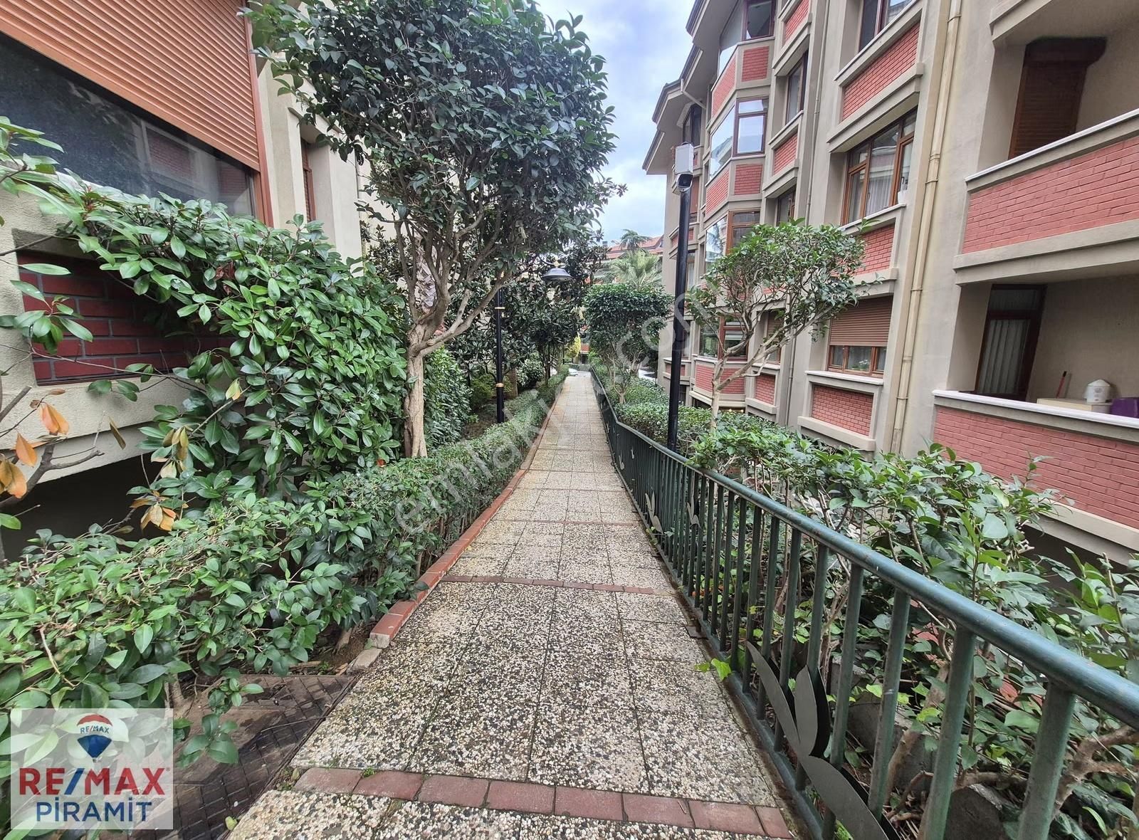 Acıbadem Çamlıca Konakları Sıtesınde Taşınmaya Hazır 5+2 Dubleks - Görsel 26