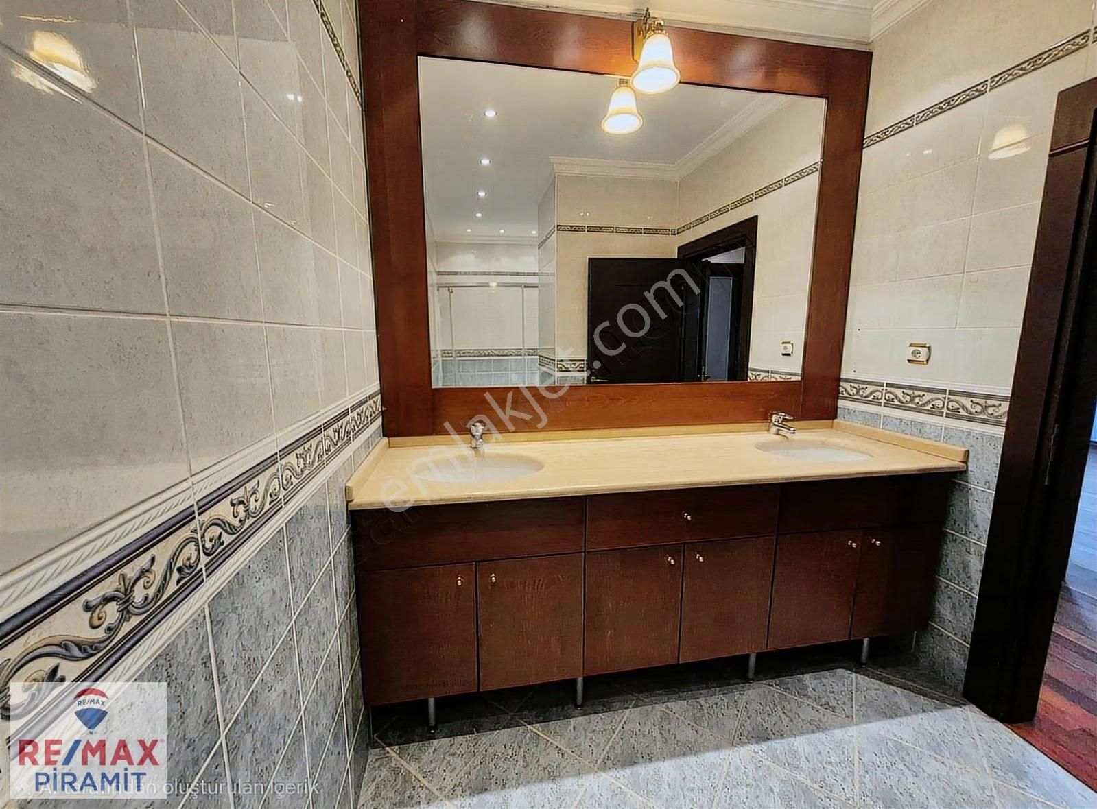 Acıbadem Çamlıca Konakları Sıtesınde Taşınmaya Hazır 5+2 Dubleks - Görsel 10