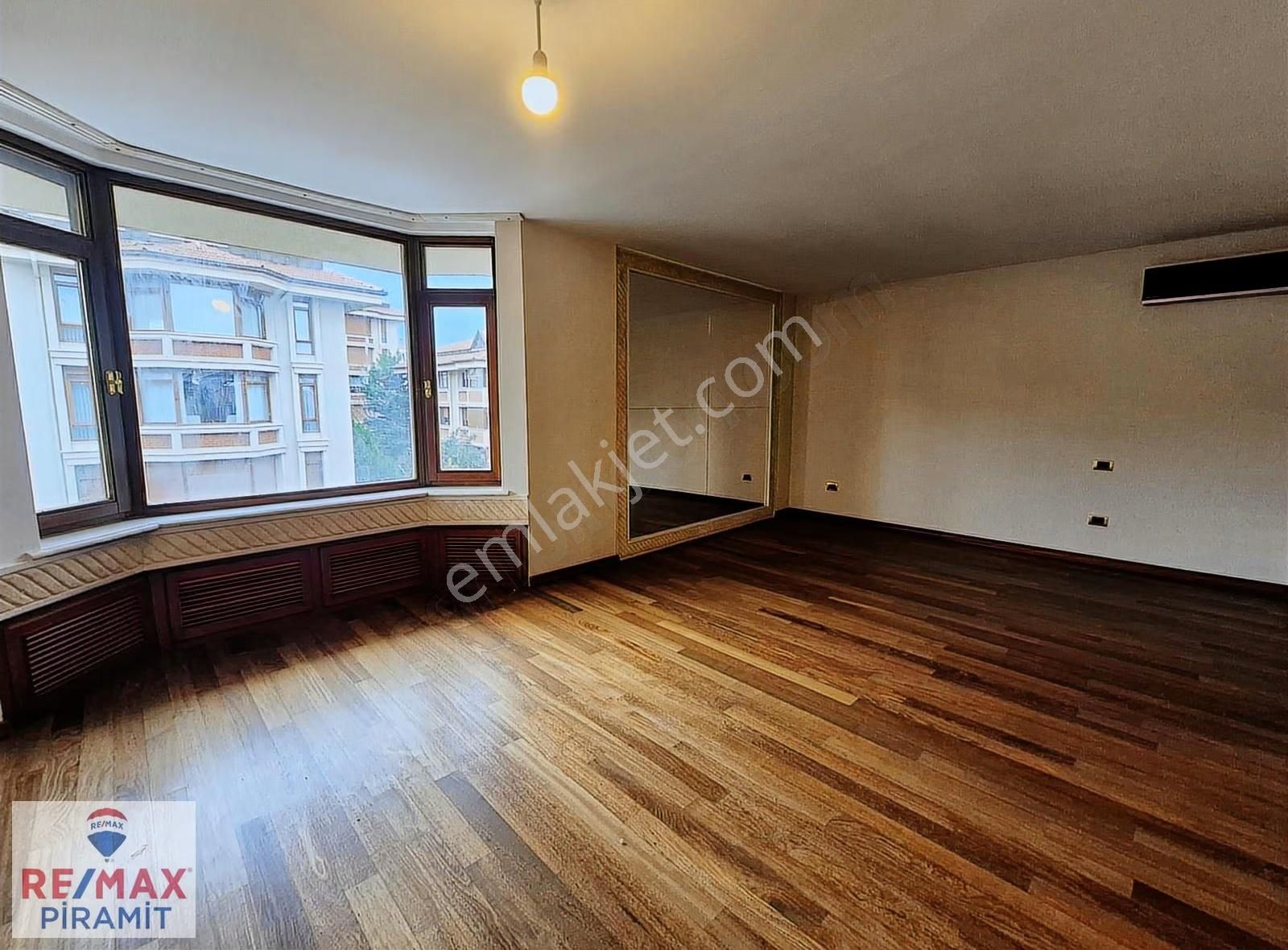 Acıbadem Çamlıca Konakları Sıtesınde Taşınmaya Hazır 5+2 Dubleks - Görsel 31