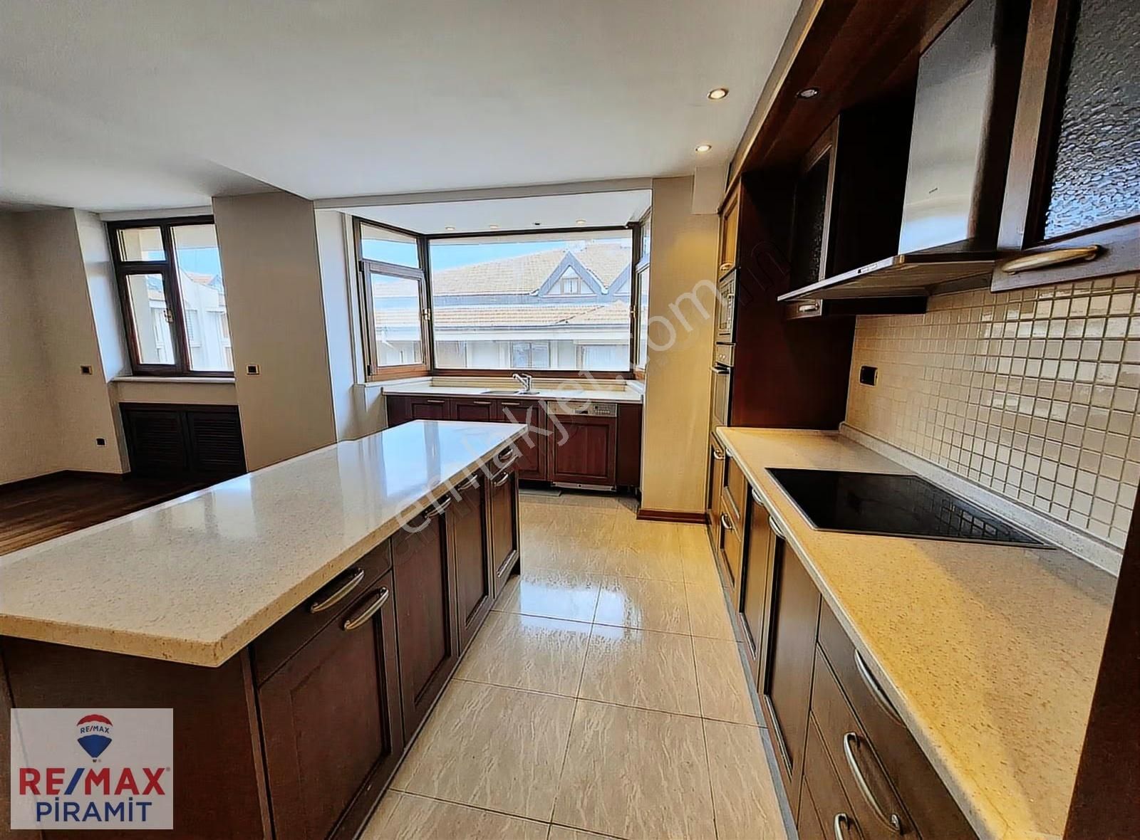 Acıbadem Çamlıca Konakları Sıtesınde Taşınmaya Hazır 5+2 Dubleks - Görsel 19